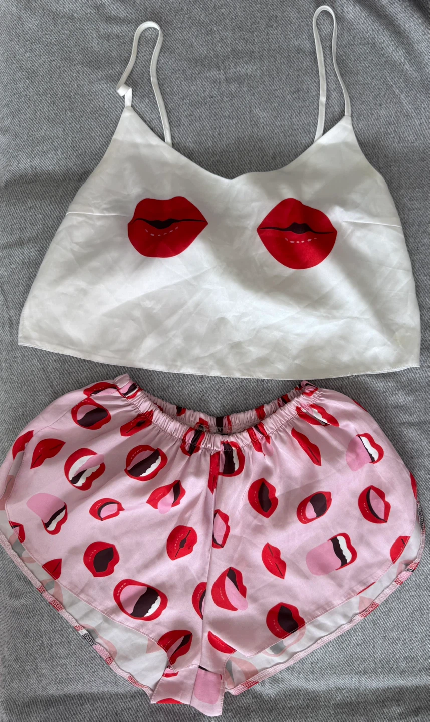 Women's Pajama Set - Lips Print - photo 3