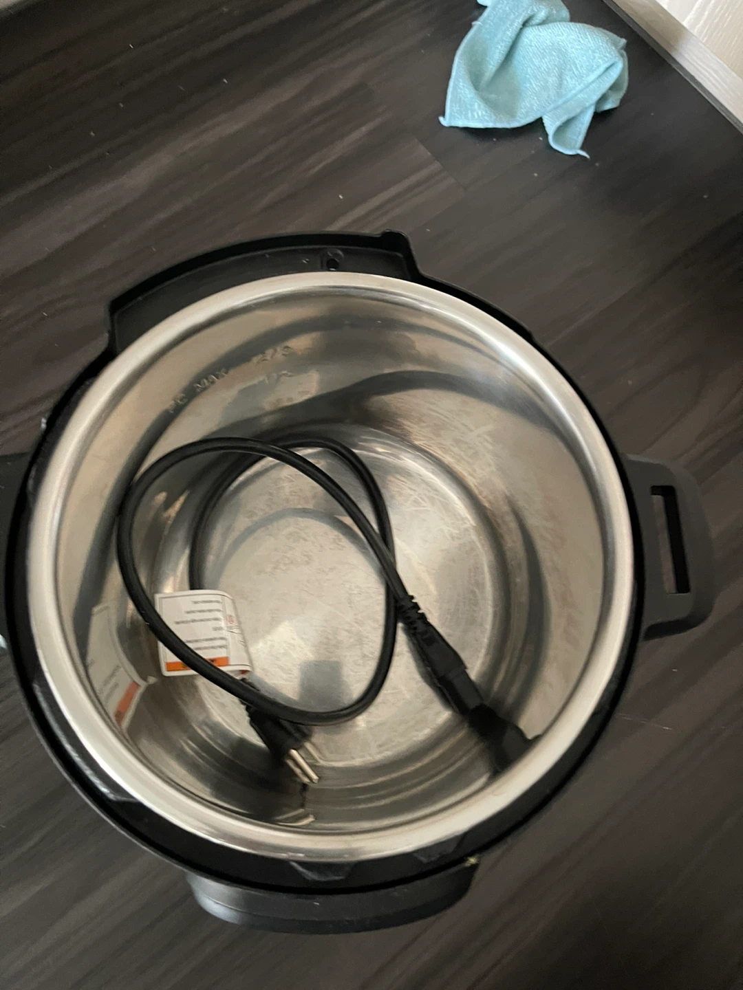 Instant Pot Duo 6-Quart Pressure Cooker - photo 2