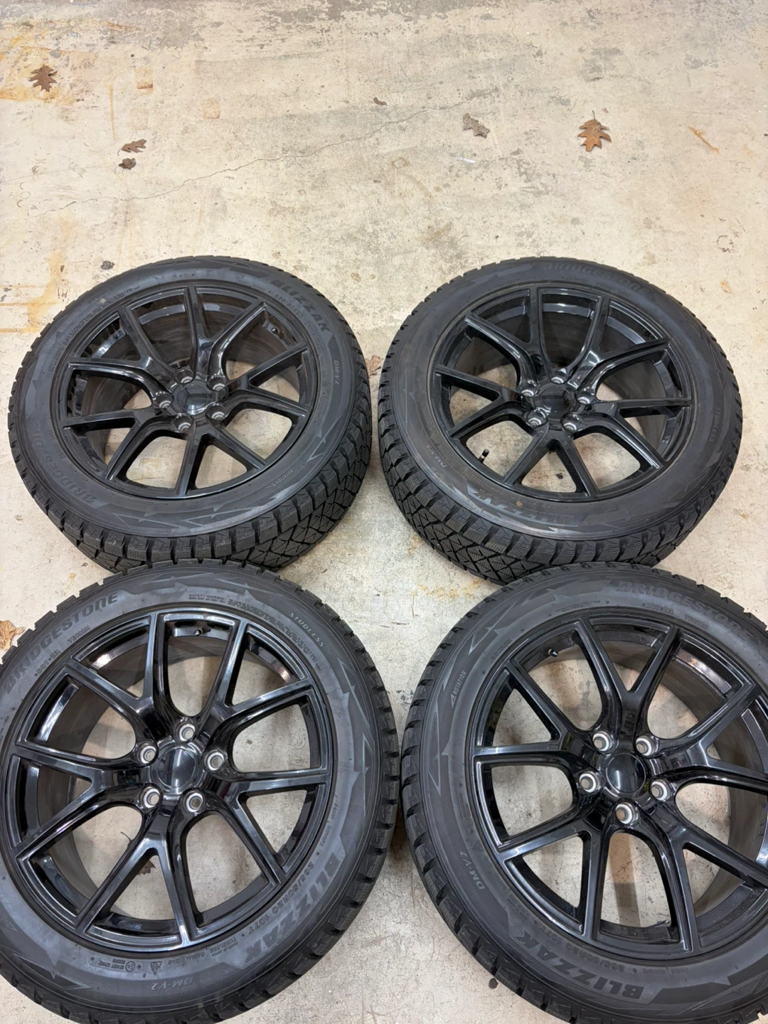 Bridgestone Blizzak 265/50R20 107T Winter Tires with Black Rims