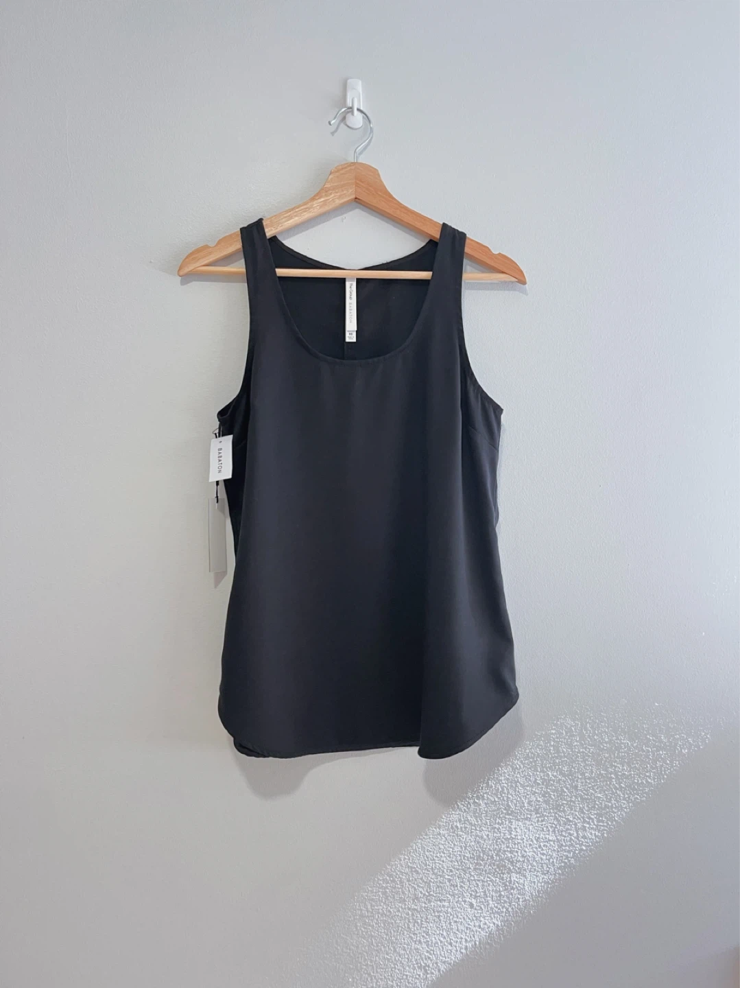 Brand New Aritzia Babaton Tank Top - Size XS