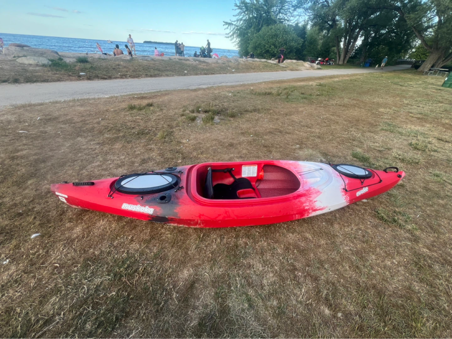 Muskoka "Gale" Kayak - Red/White - photo 3