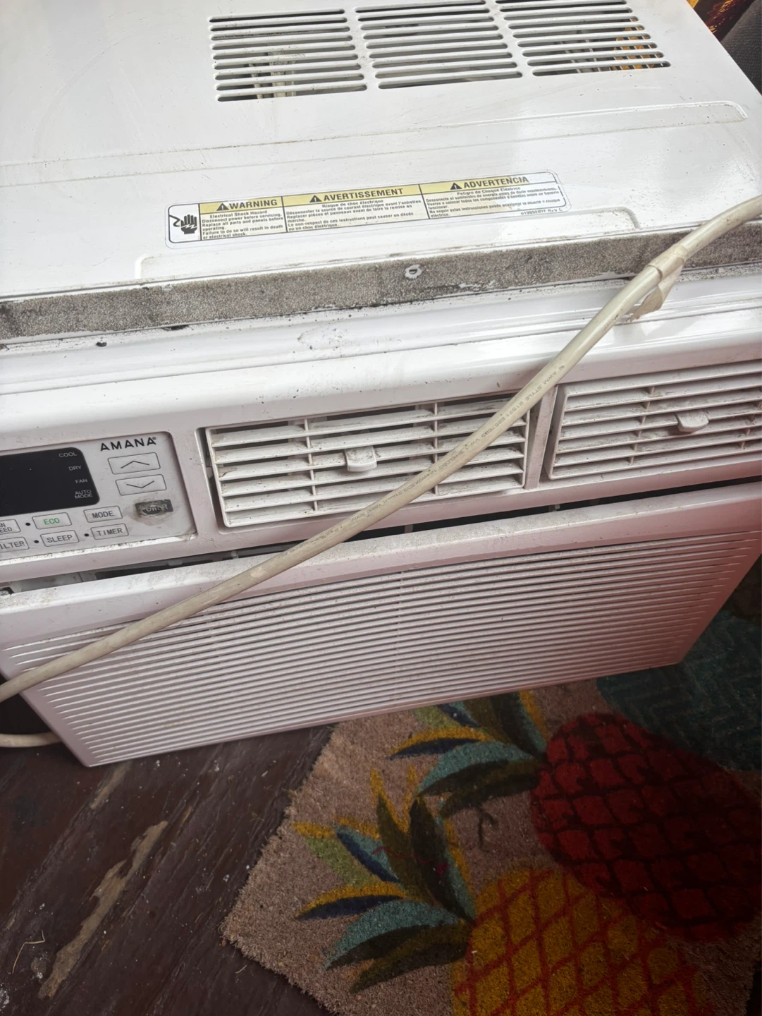 Amana Window Air Conditioner - photo 2