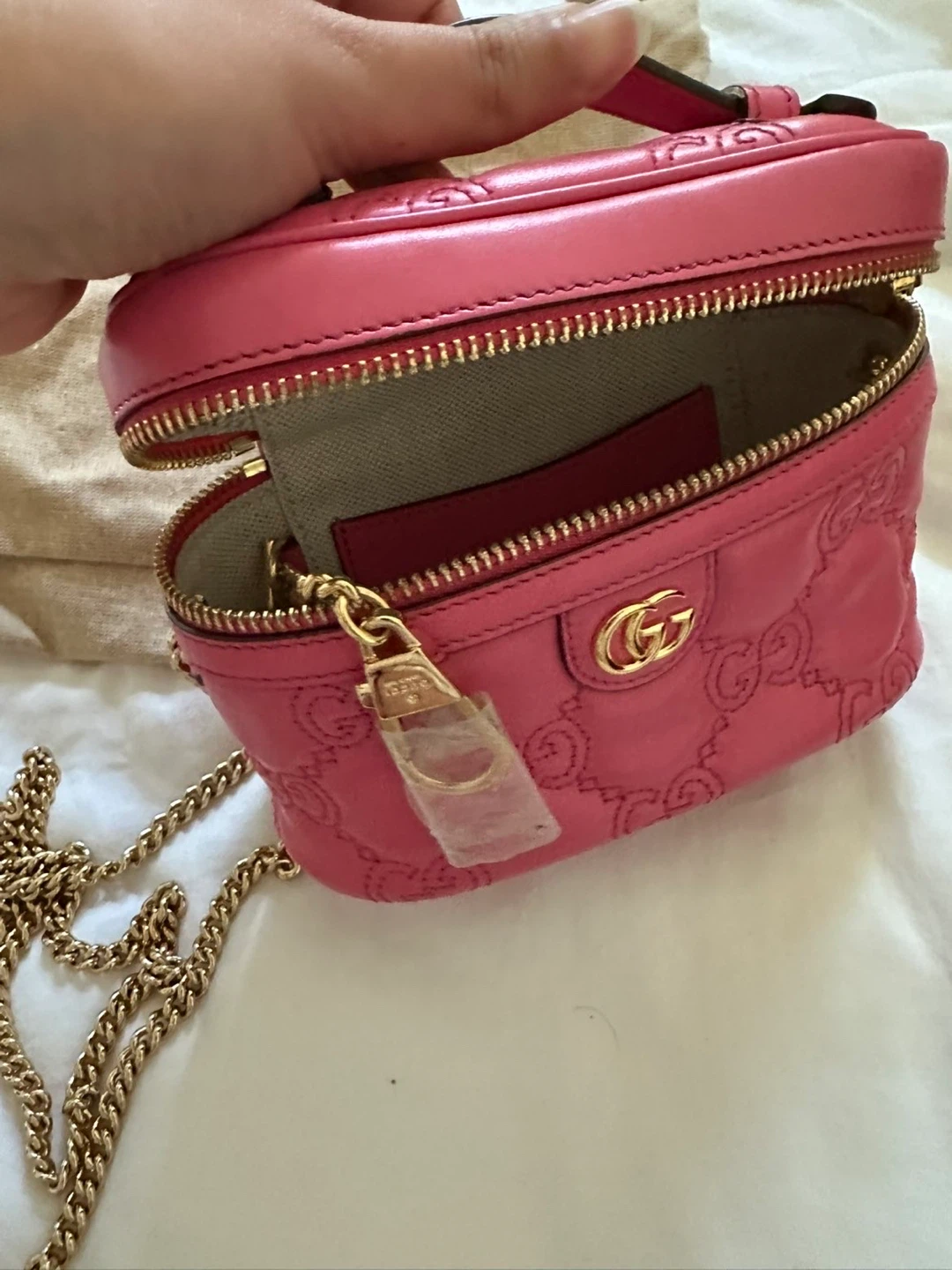 Gucci Pink Leather Marmont Vanity Case - photo 2
