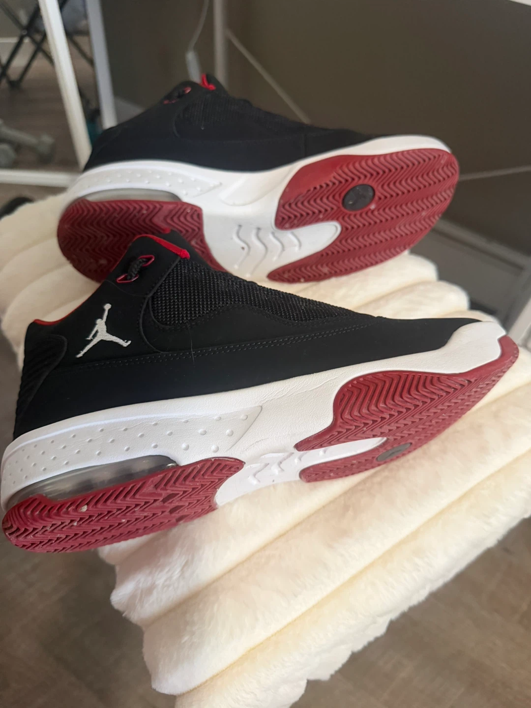 Jordan Sneakers Black Red - photo 3