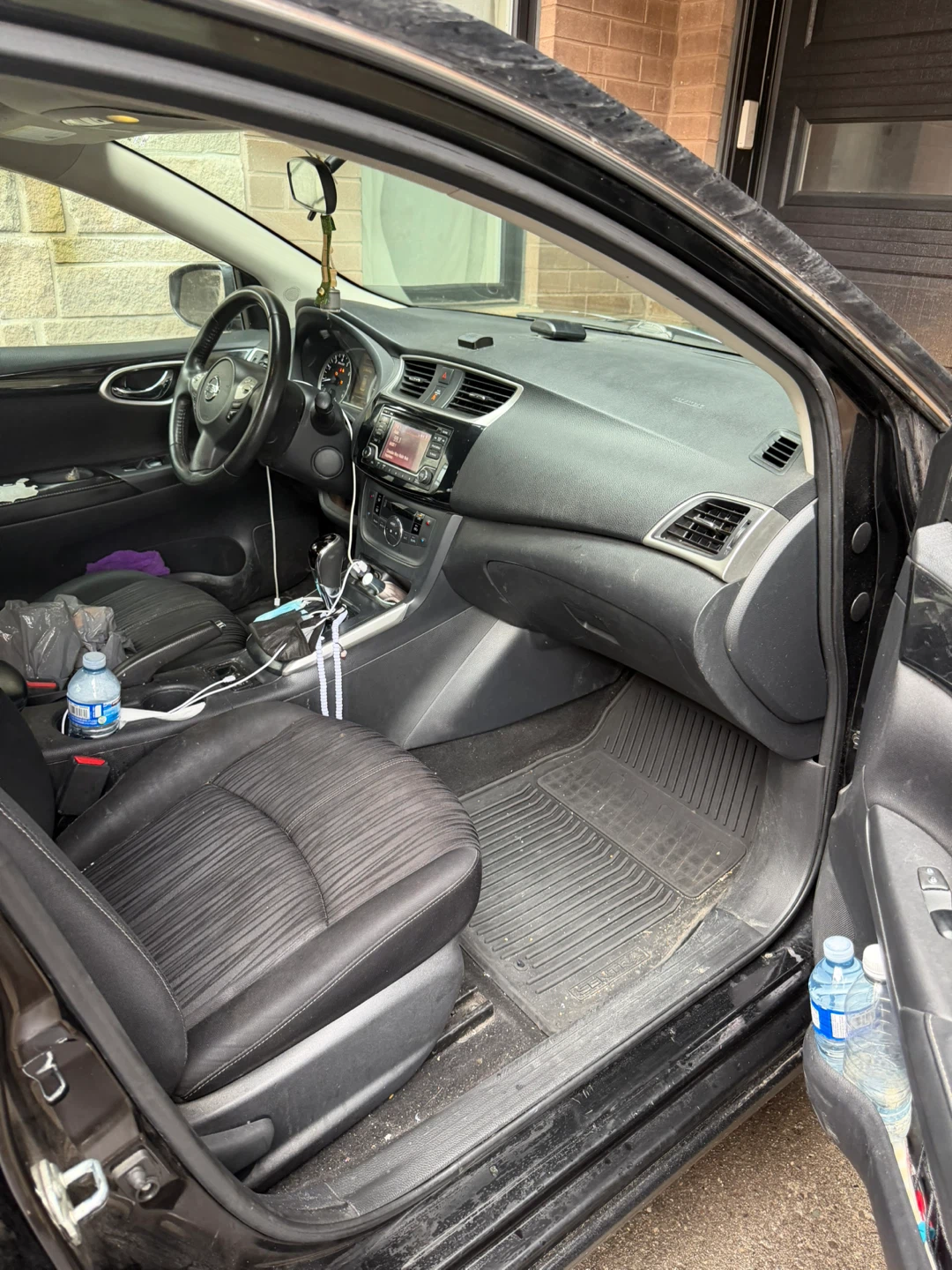 Nissan Sentra - photo 5