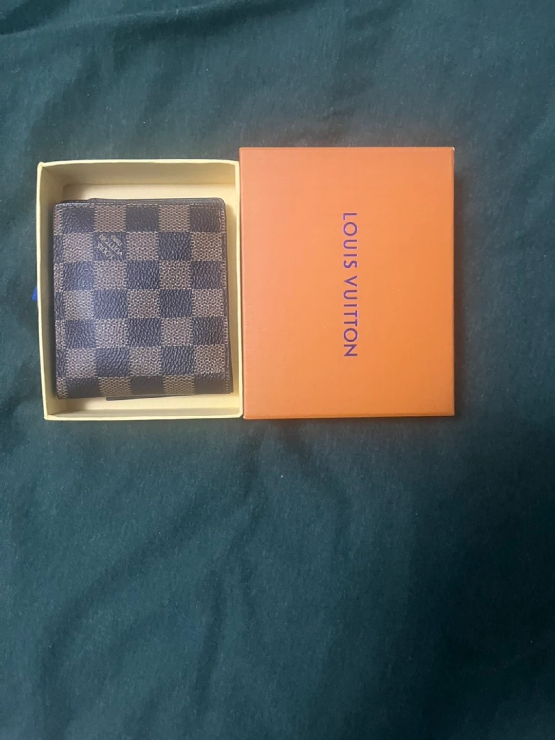 Louis Vuitton checkered Wallet - photo 2