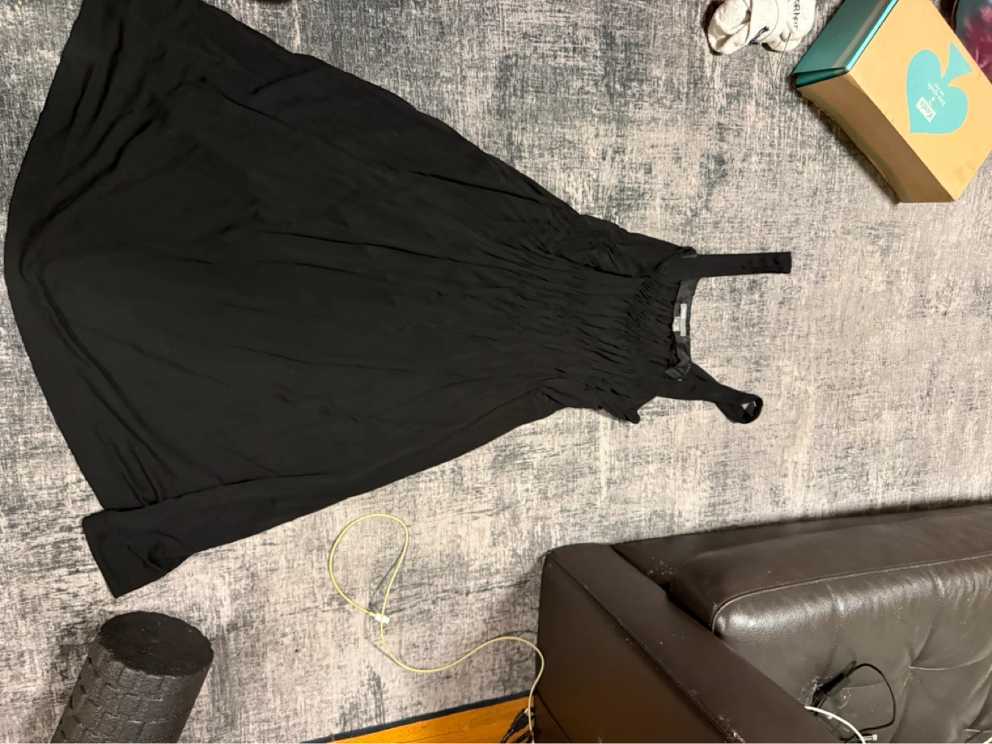 Vince Black Ruched Midi Dress Size 4 - photo 3
