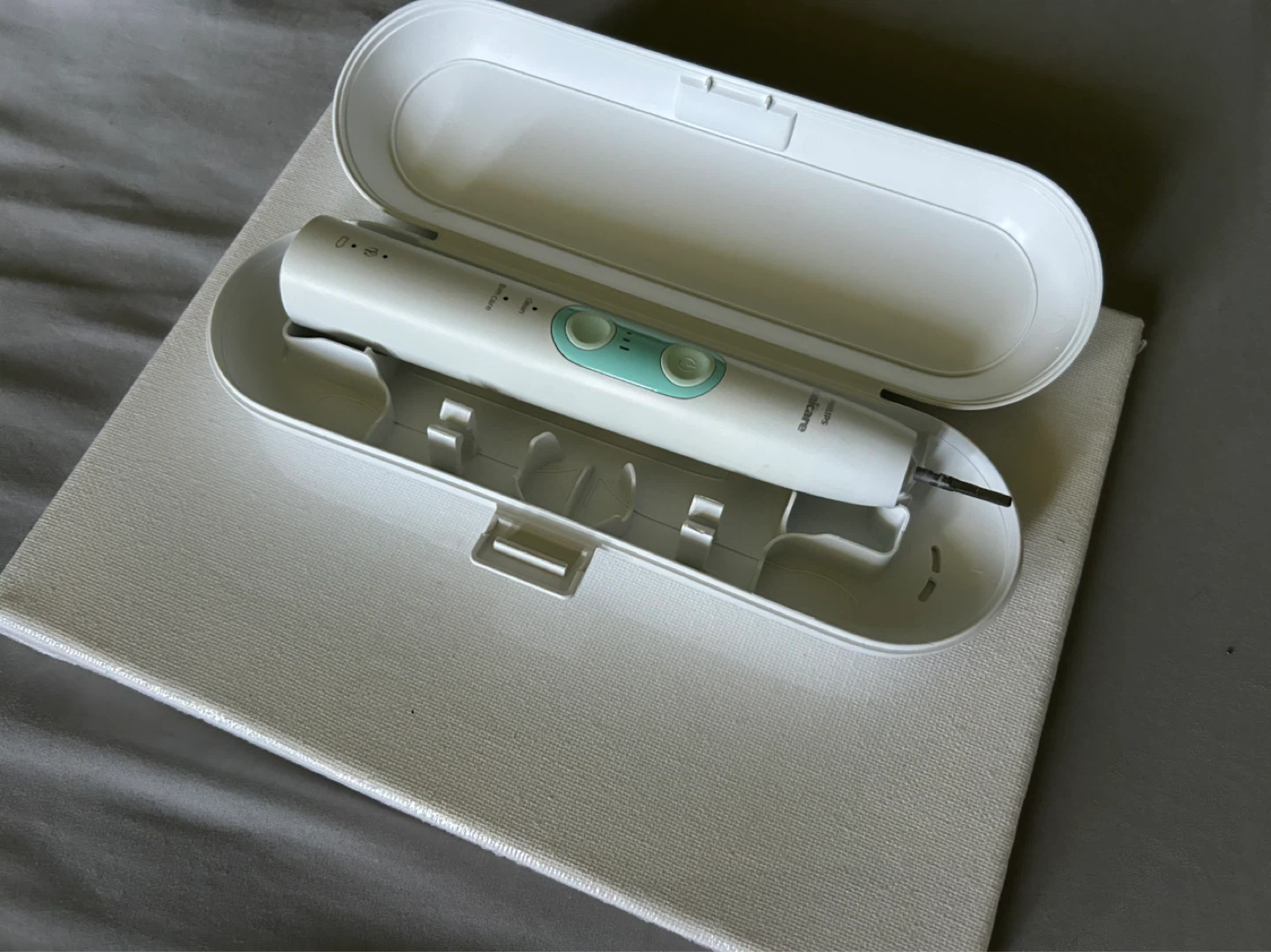 Philips Sonicare Electric Toothbrush with Travel Case
