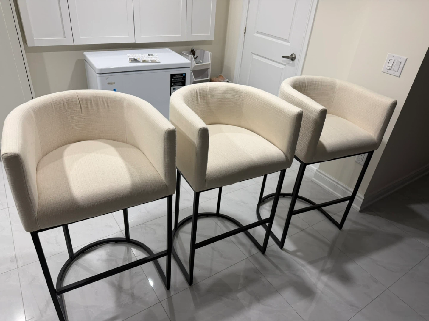 3 Cream Upholstered Bar Stools - High chairs (set) - photo 4