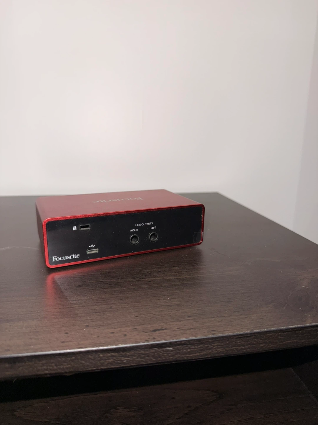 Focusrite Scarlett 2i2 Audio Interface - photo 4