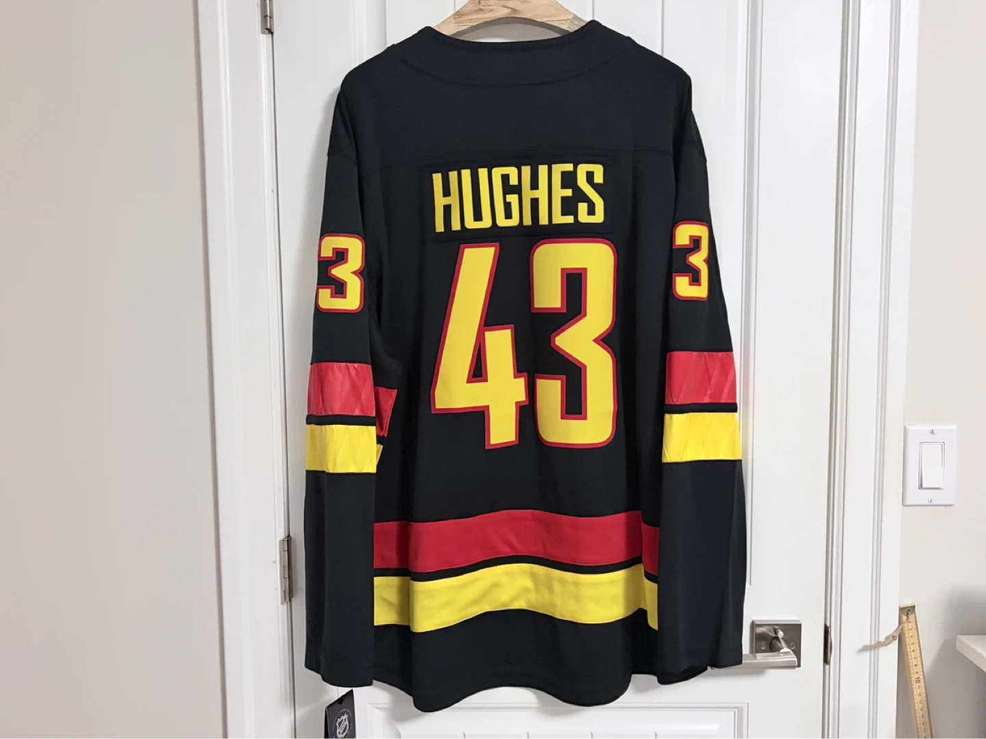 BNWT Authentic Fanatics Vancouver Canucks Hughes Jersey 2XL