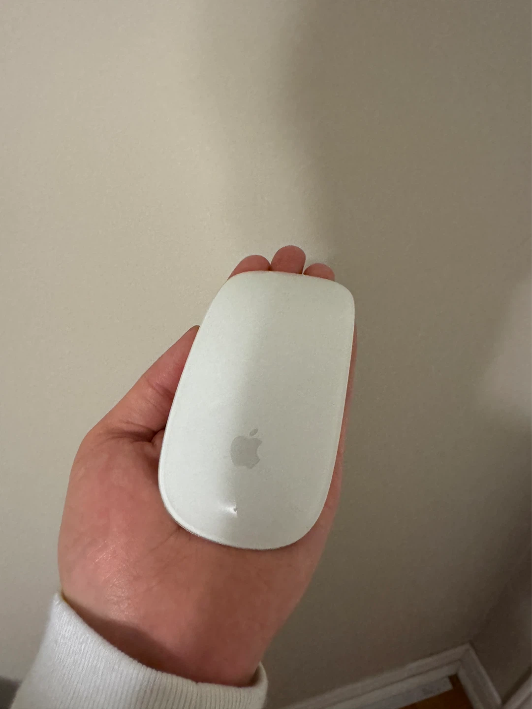 Apple Magic Mouse 2 (Model A1657) - photo 2