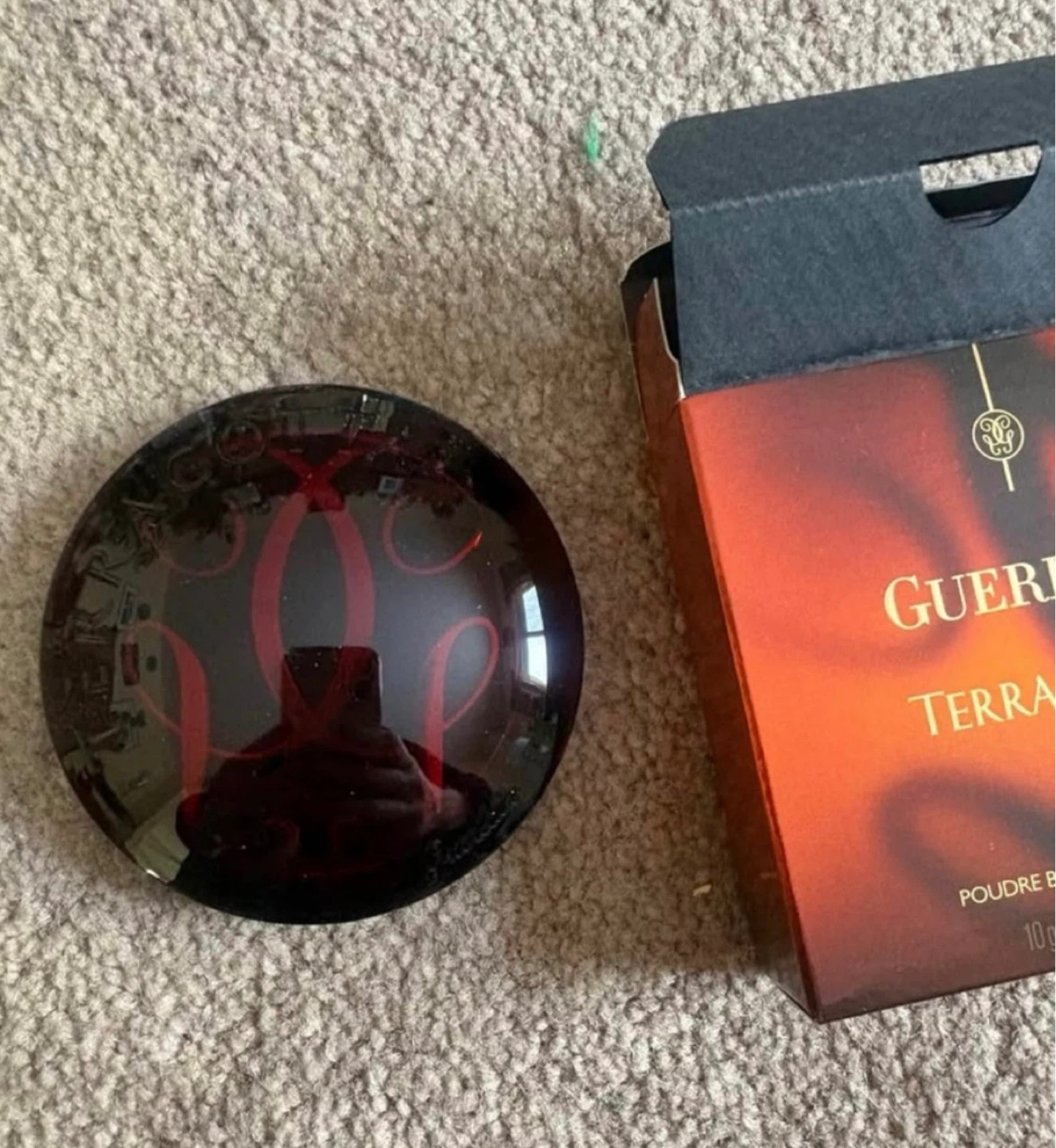 guerlain terracotta light bronzer. Not used.