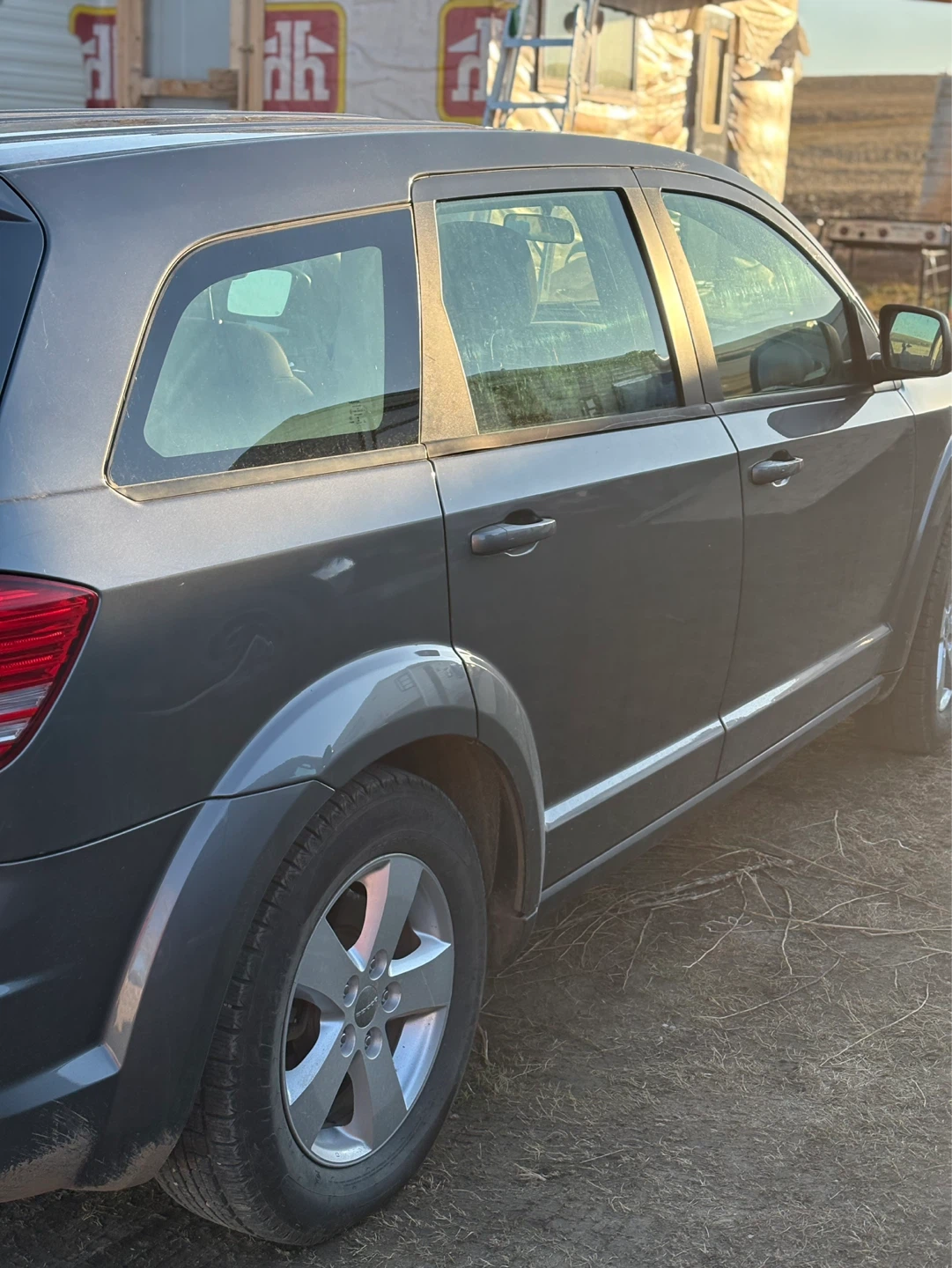 Dodge Journey SUV Grey - photo 2