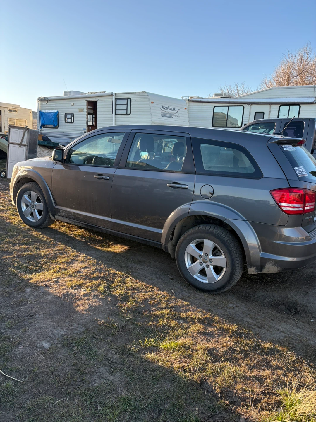 Dodge Journey SUV Grey