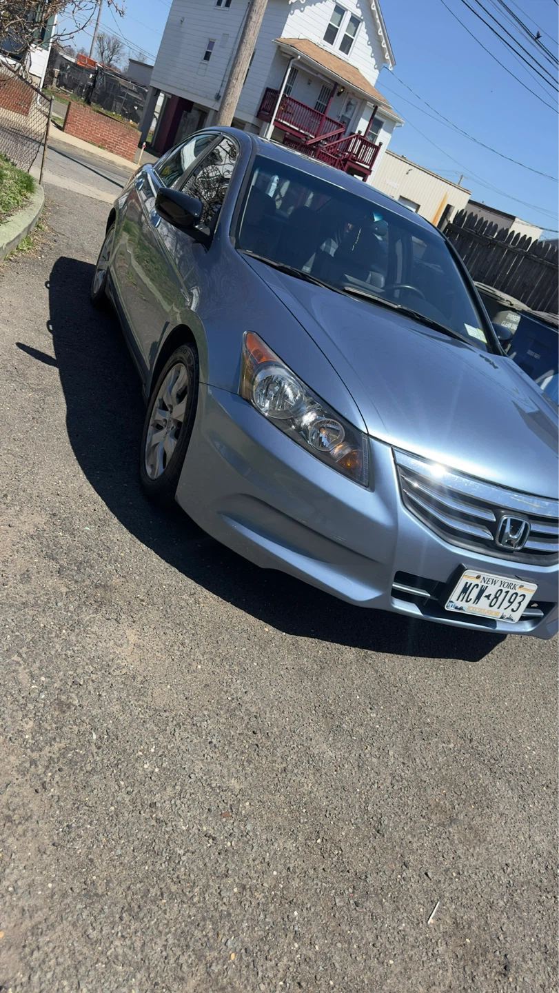 Honda Accord Sedan 57 mill millas