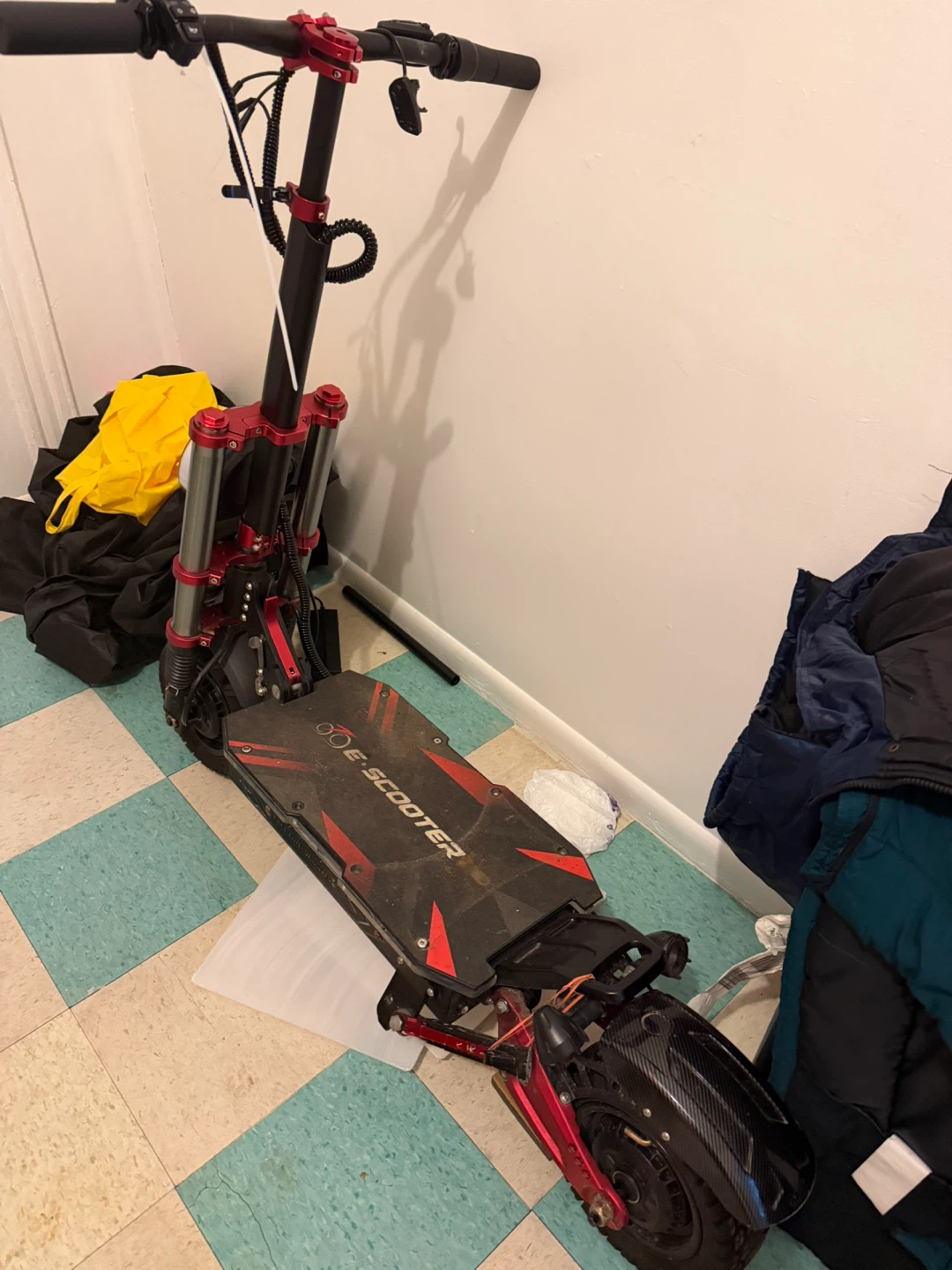 E-SCOOTER