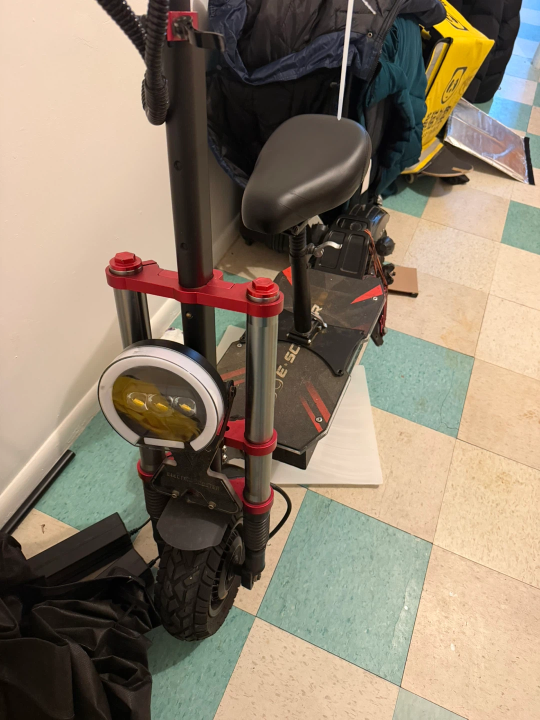 E-SCOOTER - photo 2