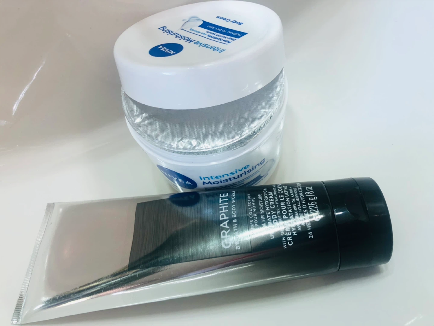 Bath & Body Works + Nivea Intensive Moisturising Body Cream - photo 4