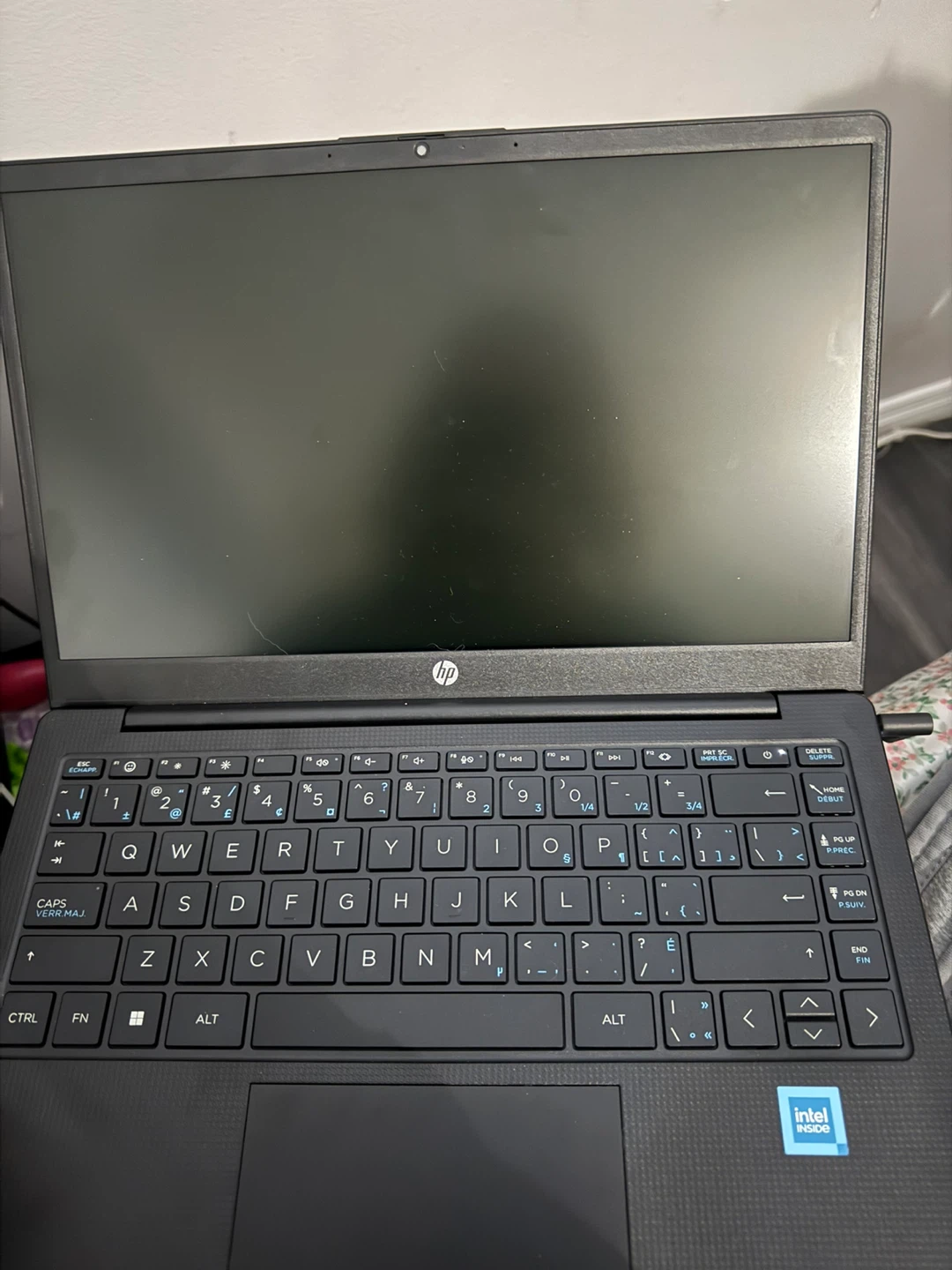 HP Laptop 14-dq0000 Series