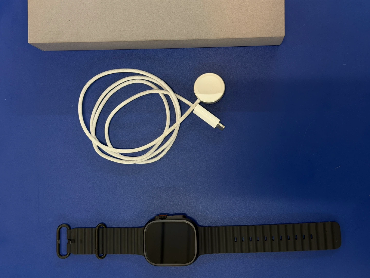 Apple Watch Ultra 49mm black Titanium - photo 2