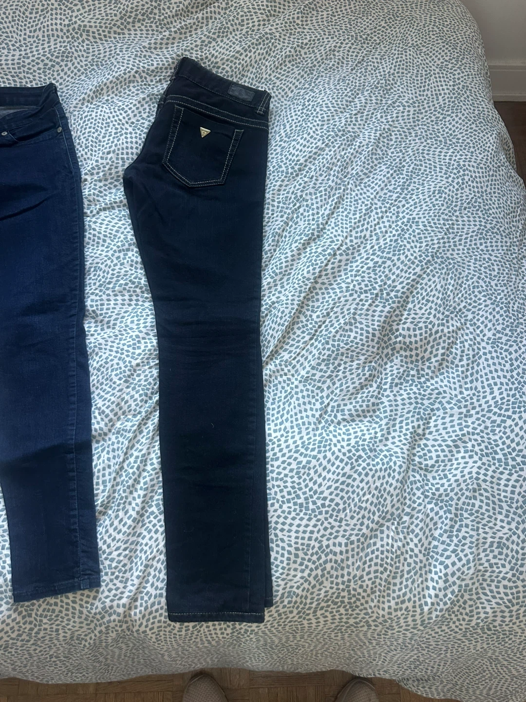 Guess Los Angeles Dark Wash Skinny Jeans - photo 4