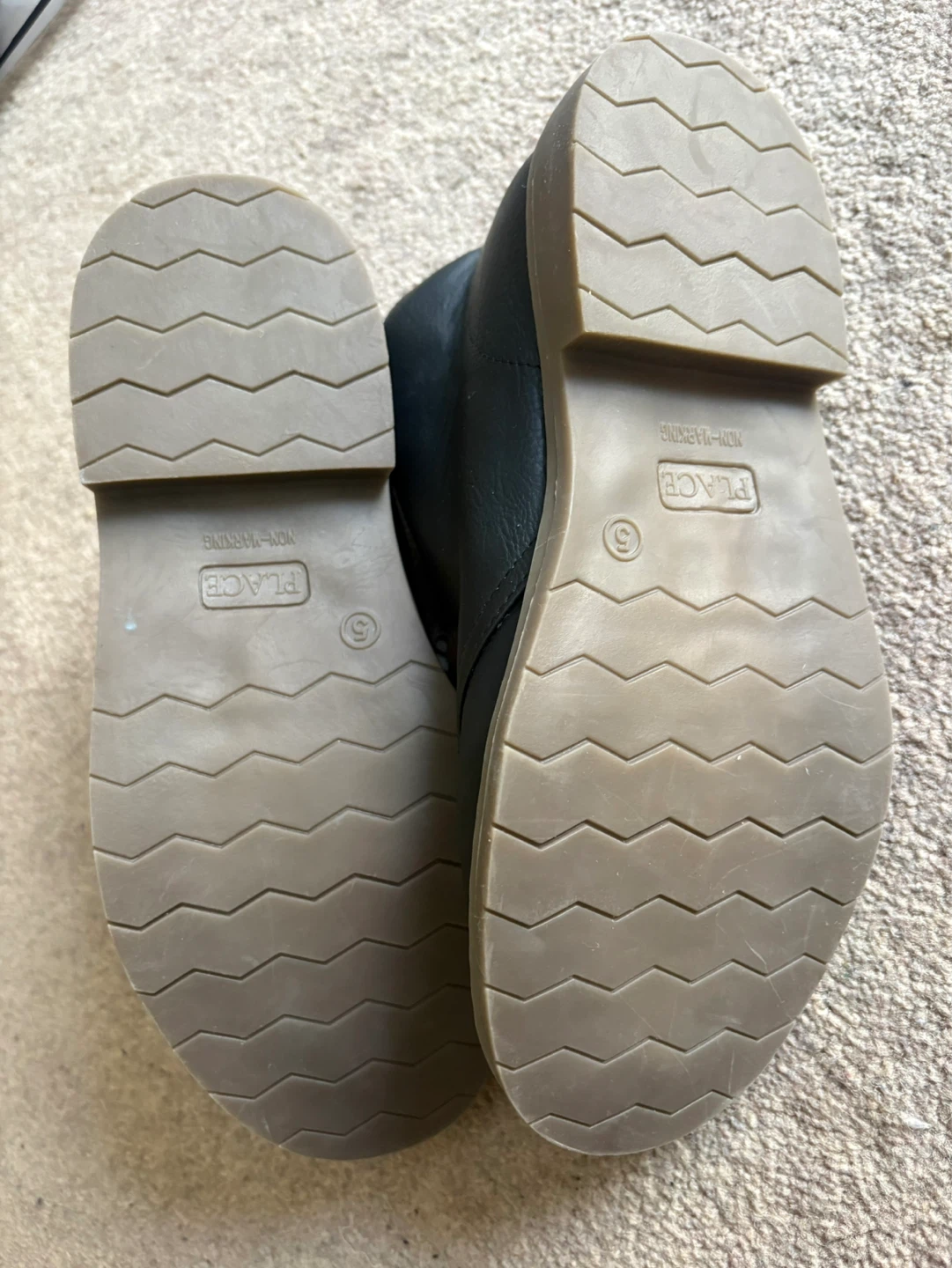 Boys boots. New. Size 5. - photo 2