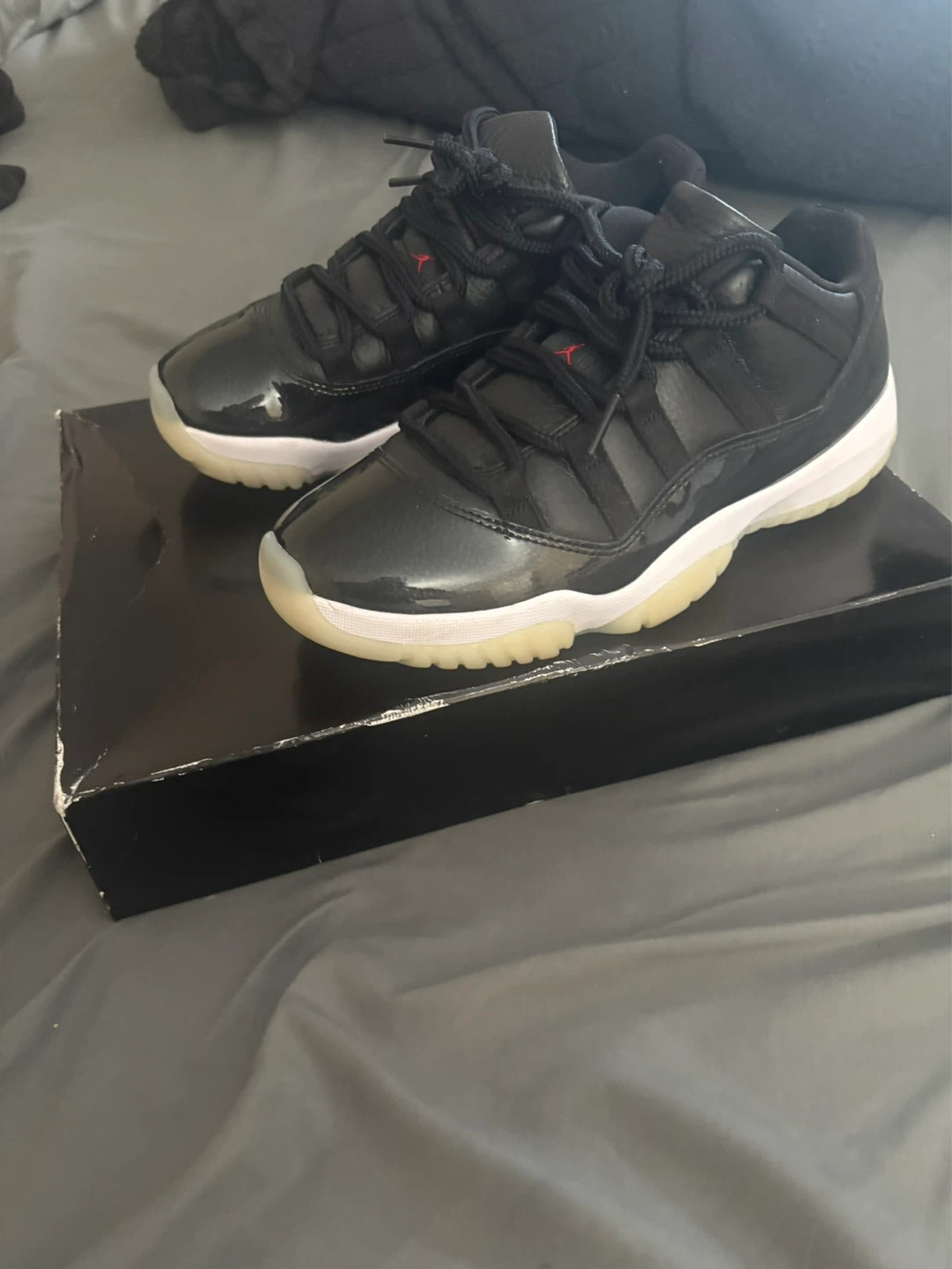 Air Jordan 11 Retro Low Black Red Mens Size 10