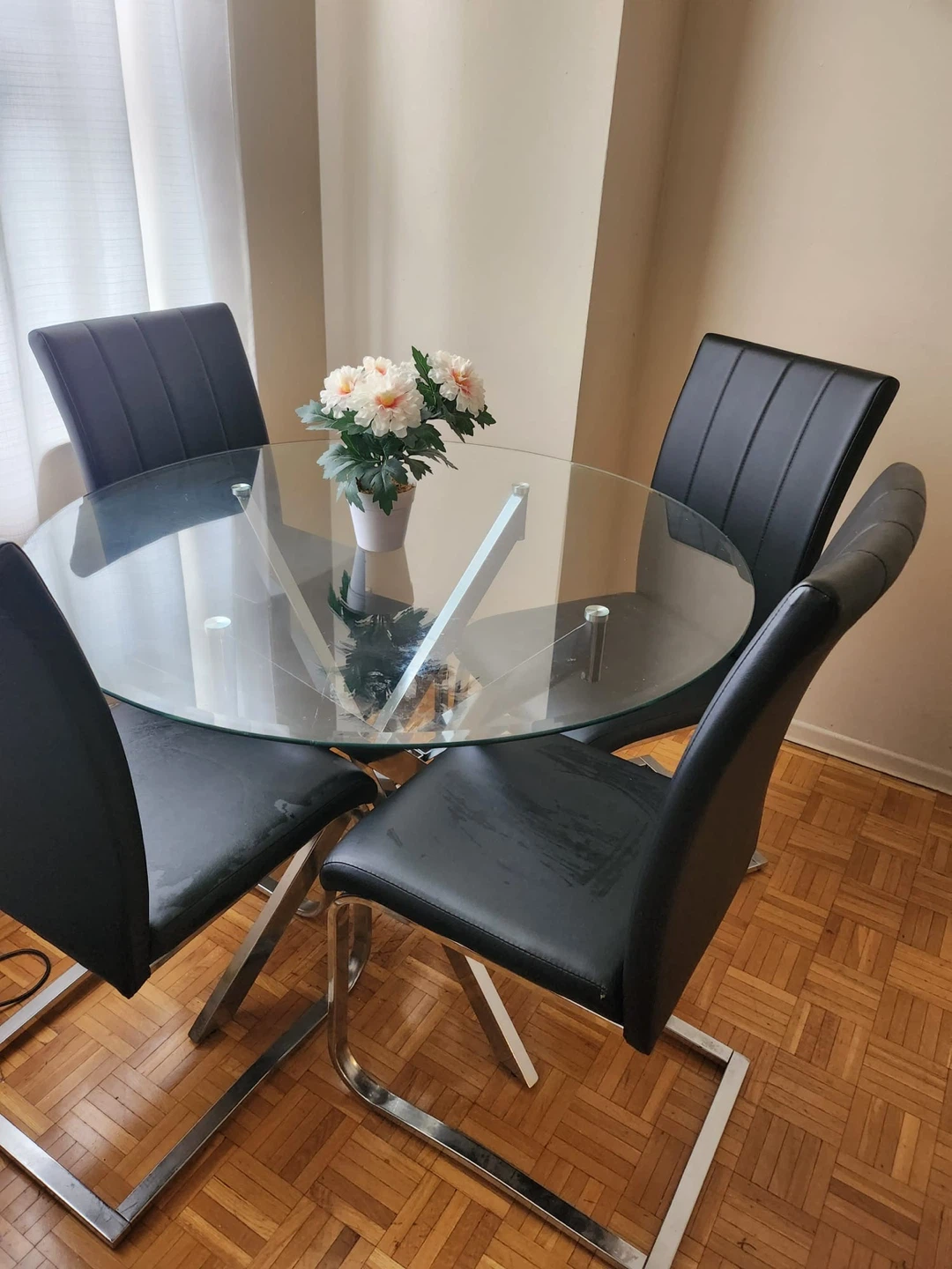 Glass Dining Table with 4 Black Chairs