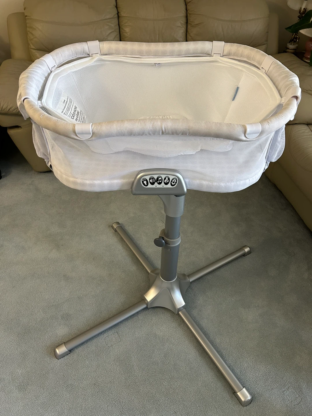 Halo Bassinest Swivel Sleeper