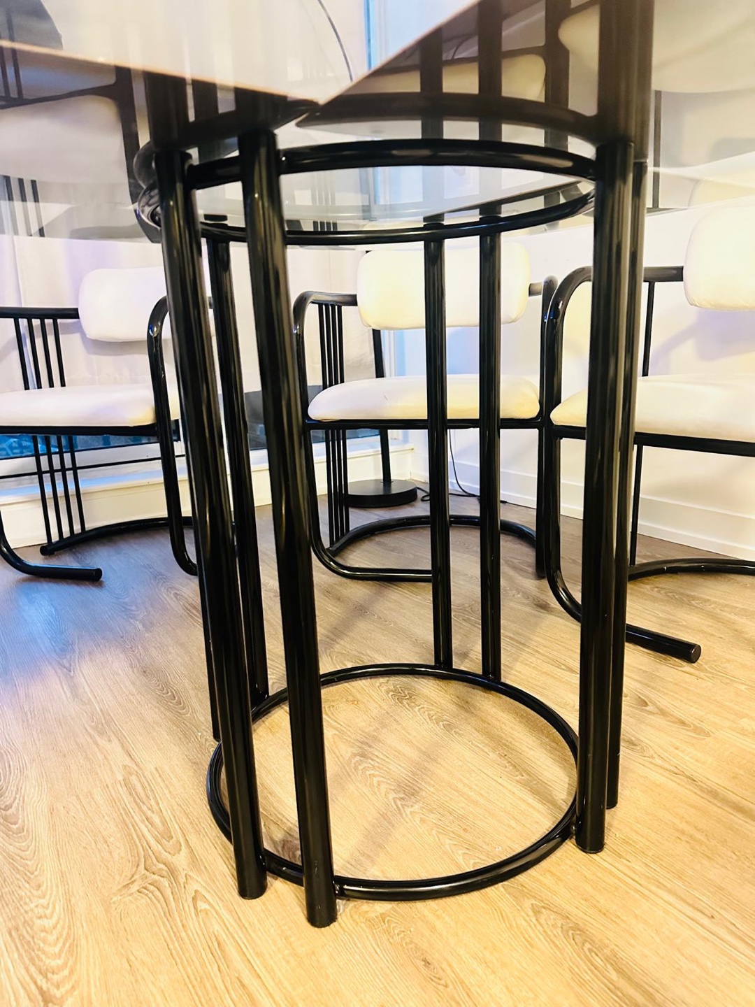 Vintage dining table with 4 chairs