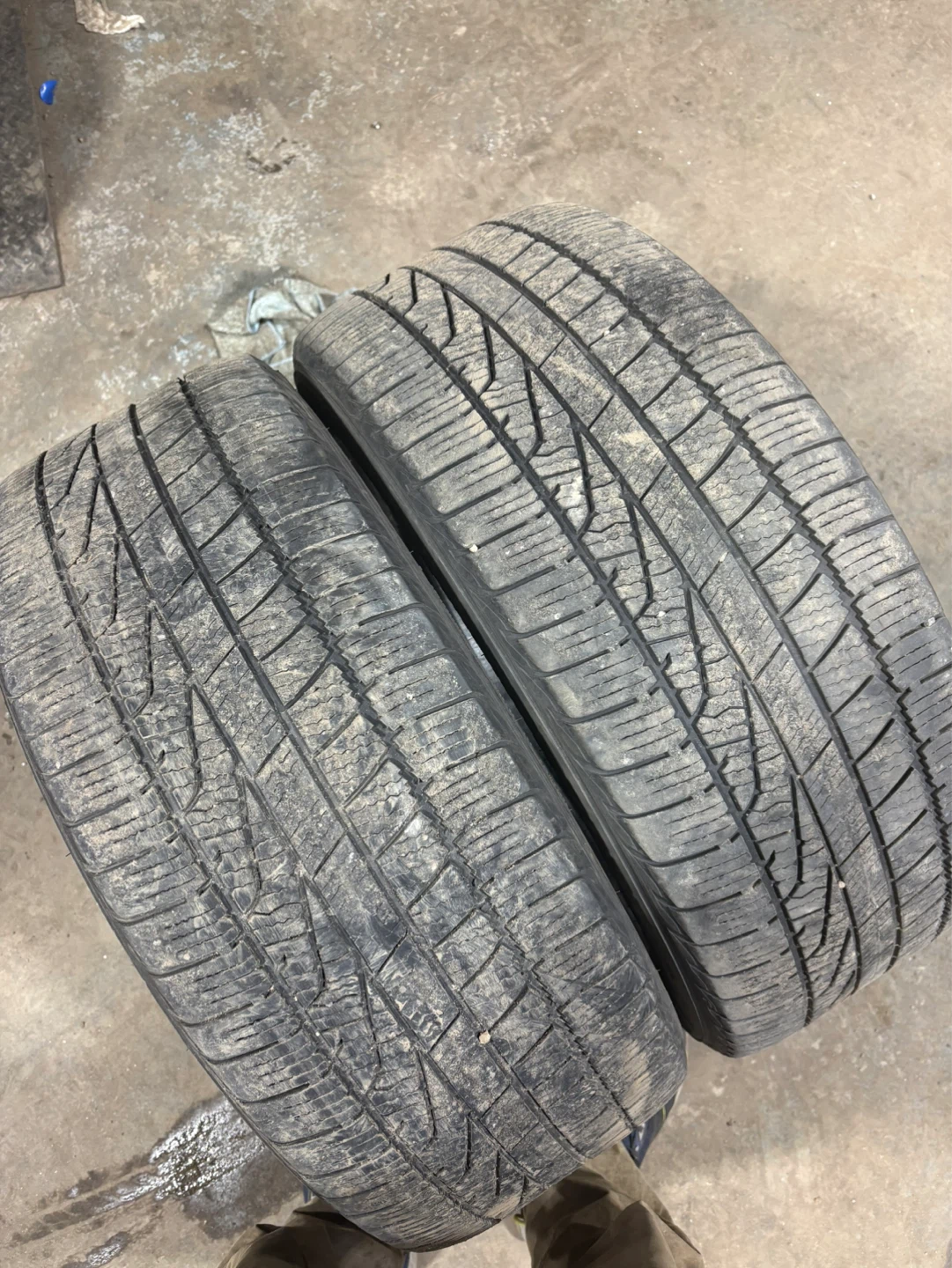 2 All Season Tires (Goodyear) - photo 2