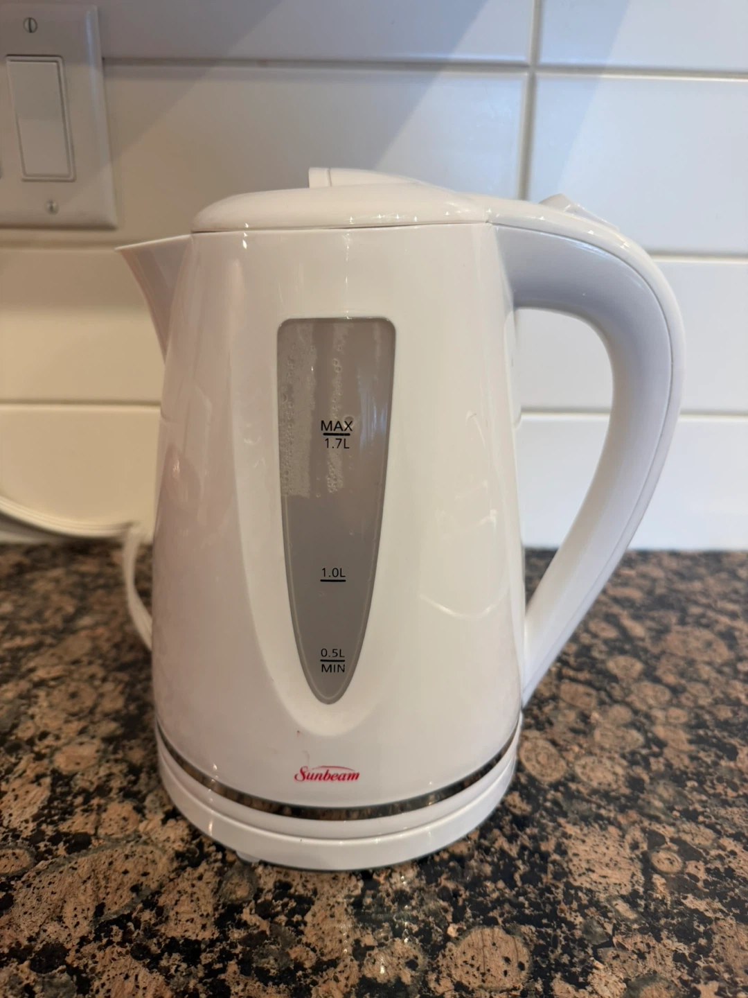 Sunbeam White Electric Kettle 1.7L - photo 2