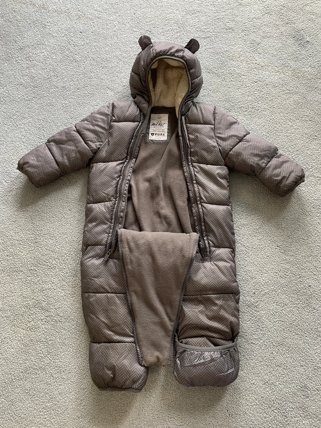 Baby Gap Snowsuit 12-18 Months - photo 2
