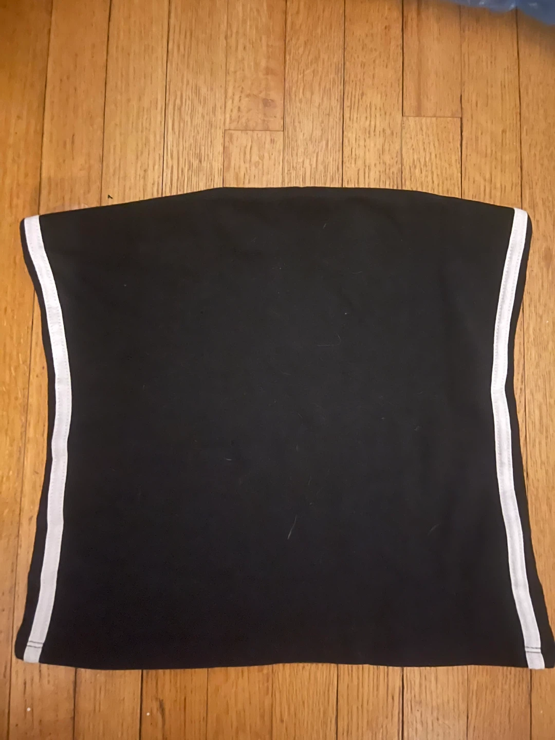 Razzle Dazzle Black Strapless Top M/M
