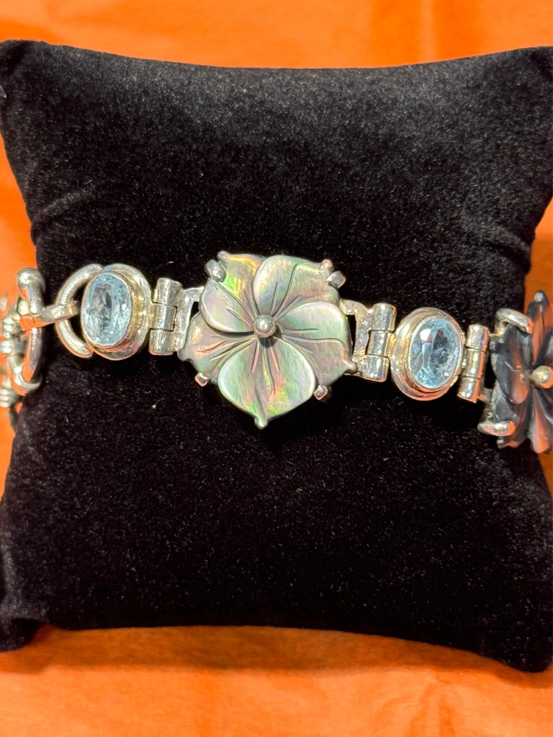Vintage Sterling Silver Mother of Pearl Flower Bracelet
