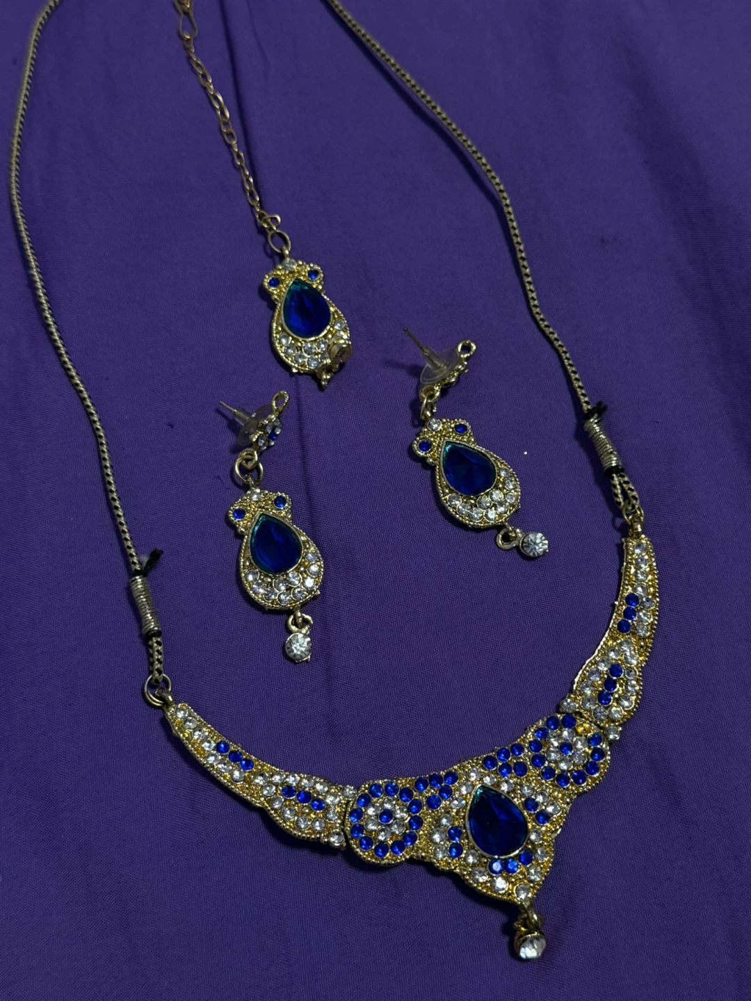 Gold-tone necklace and earring set with blue stones - photo 2
