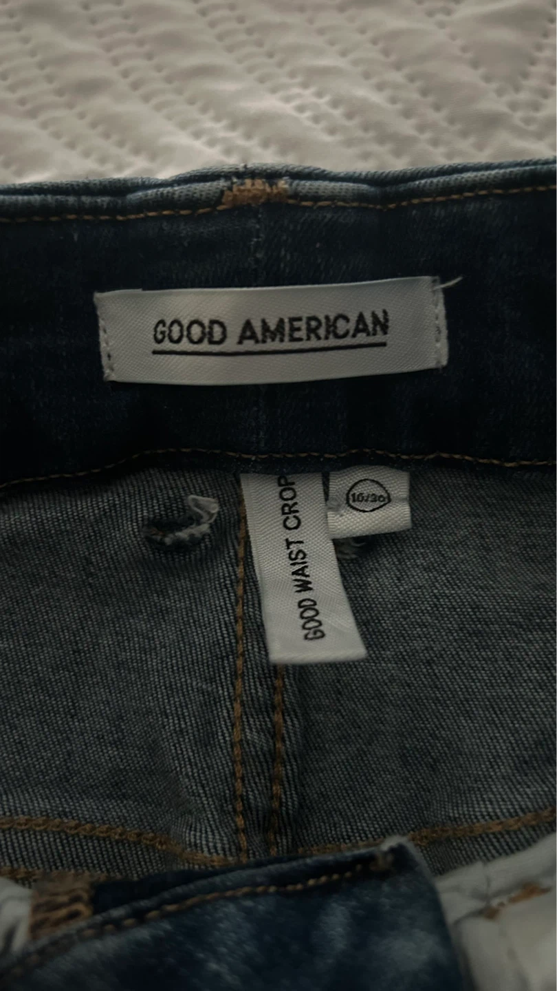 GOOD AMERICAN Good Waist Crop Jeans Size 16/30 - photo 2