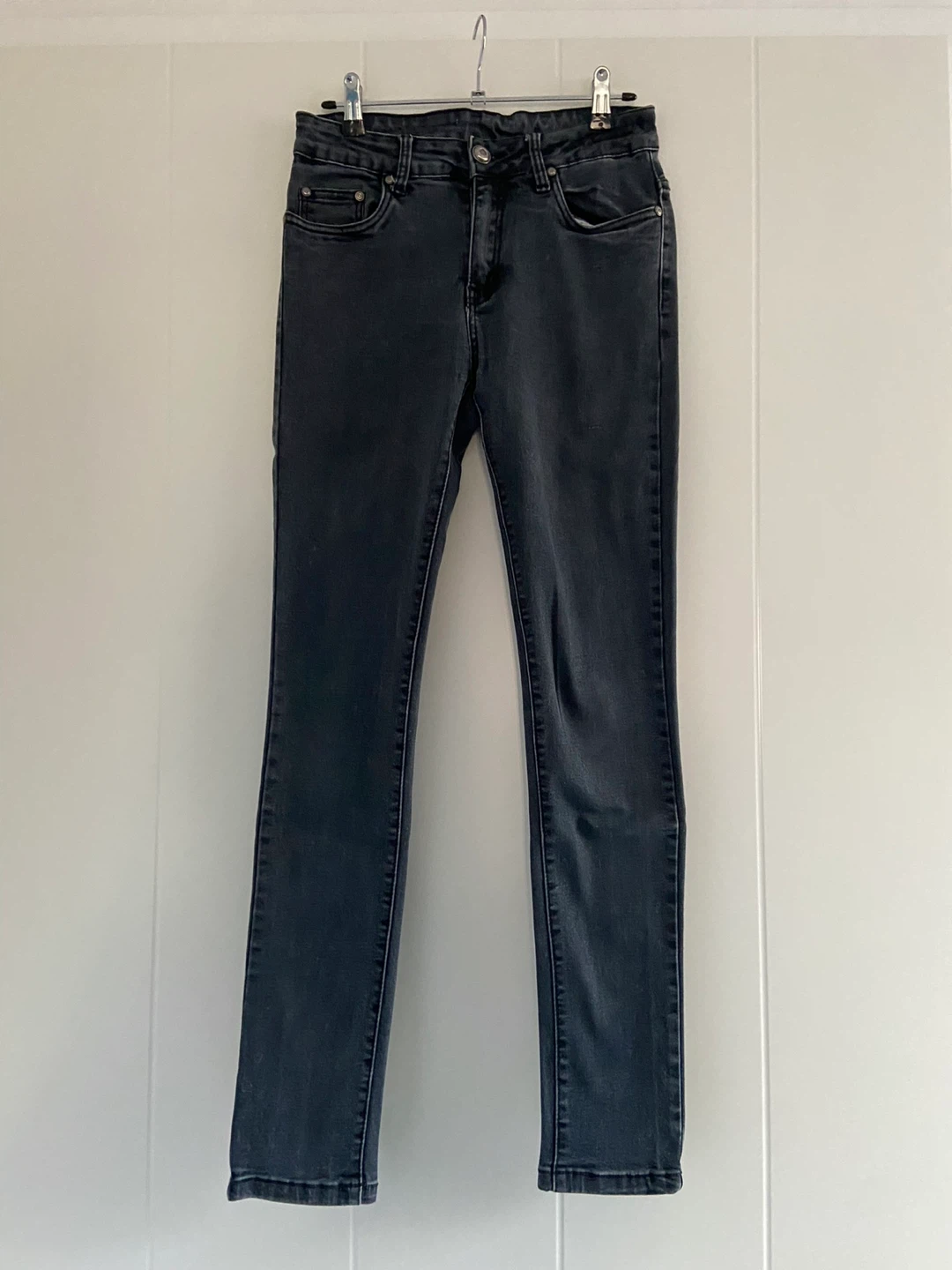 Women's Grey/Black Skinny Jeans | Size Small - photo 2