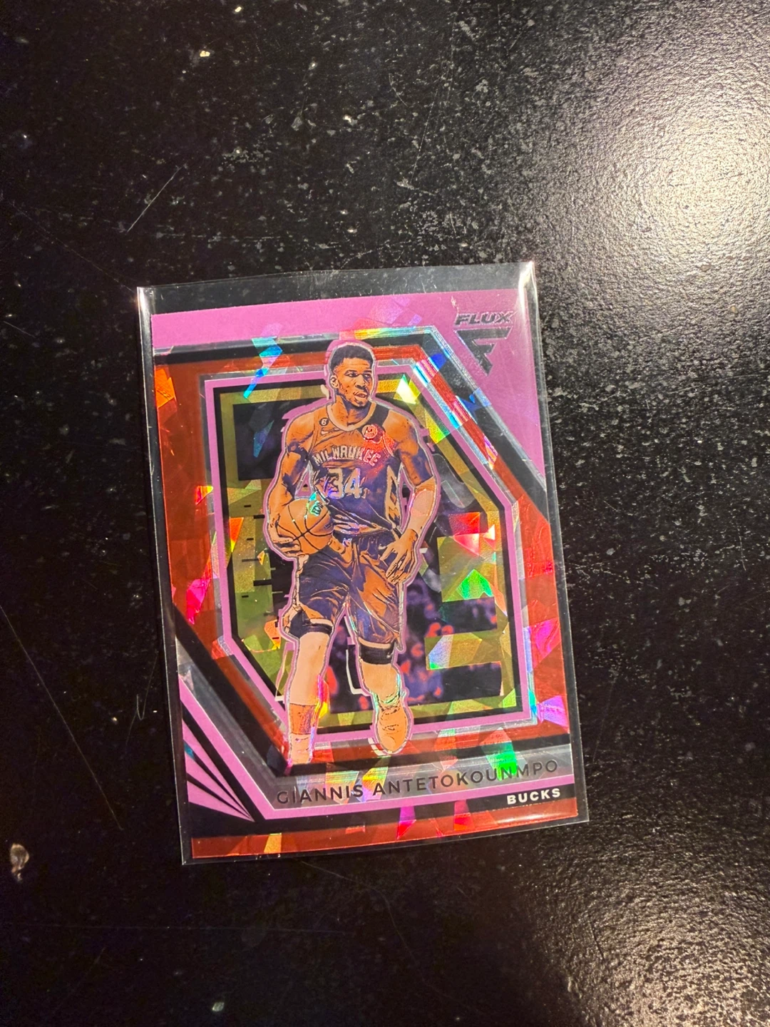 2022-23 Panini Flux Giannis Antetokounmpo Basketball Card