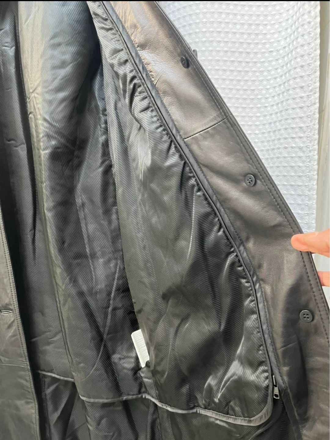 Danier Leather Trench Coat - photo 4