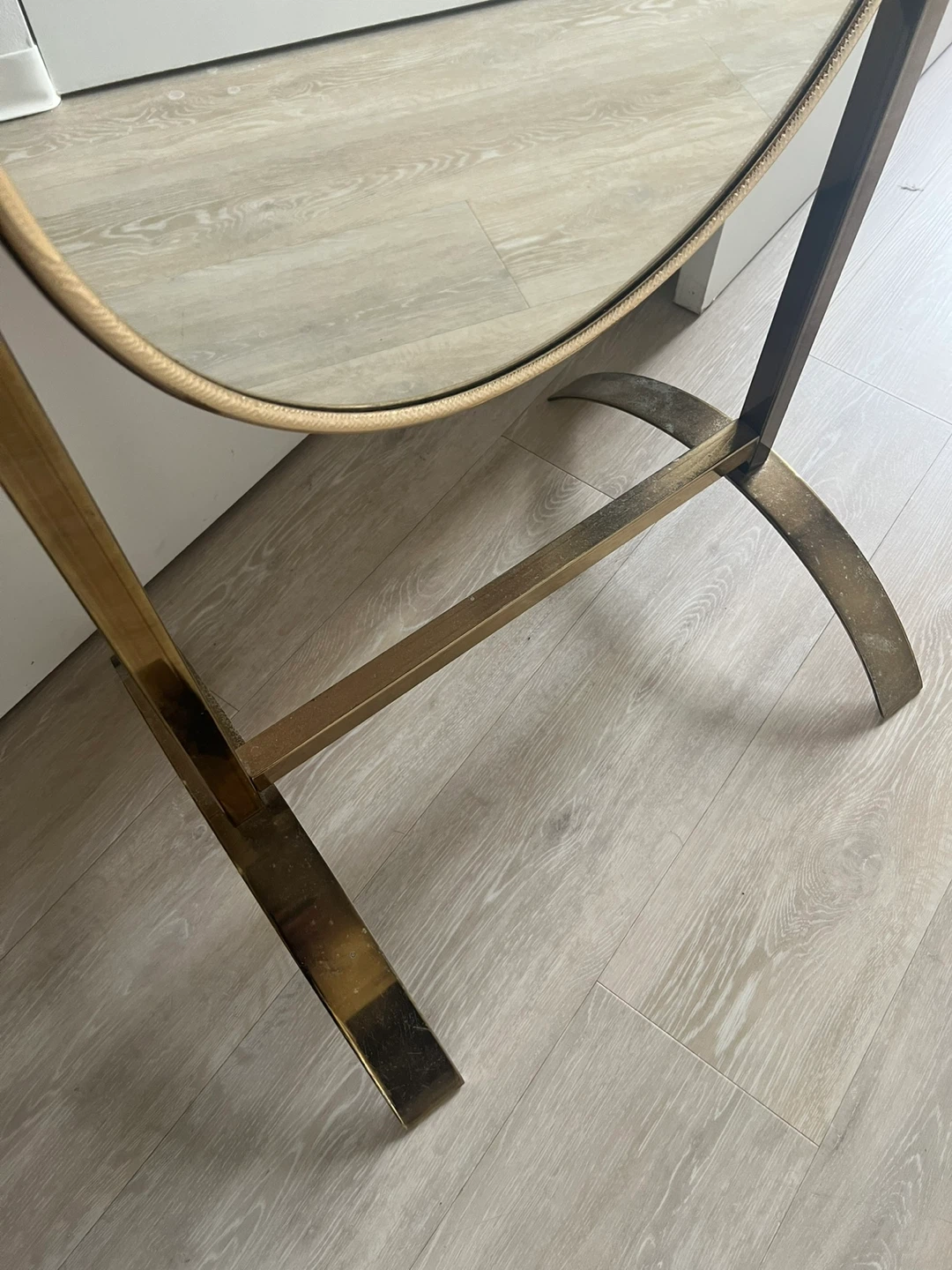 Gold Oval Standing Mirror - photo 3