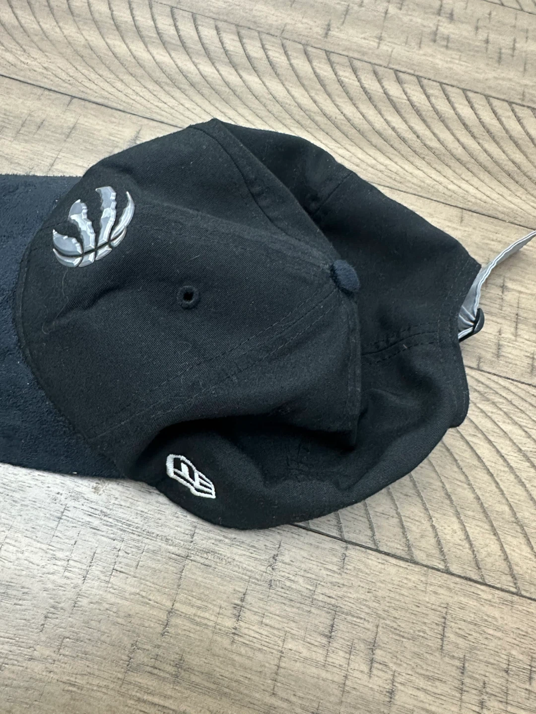 Toronto Raptors New Era 9TWENTY Adjustable Baseball Cap - photo 2
