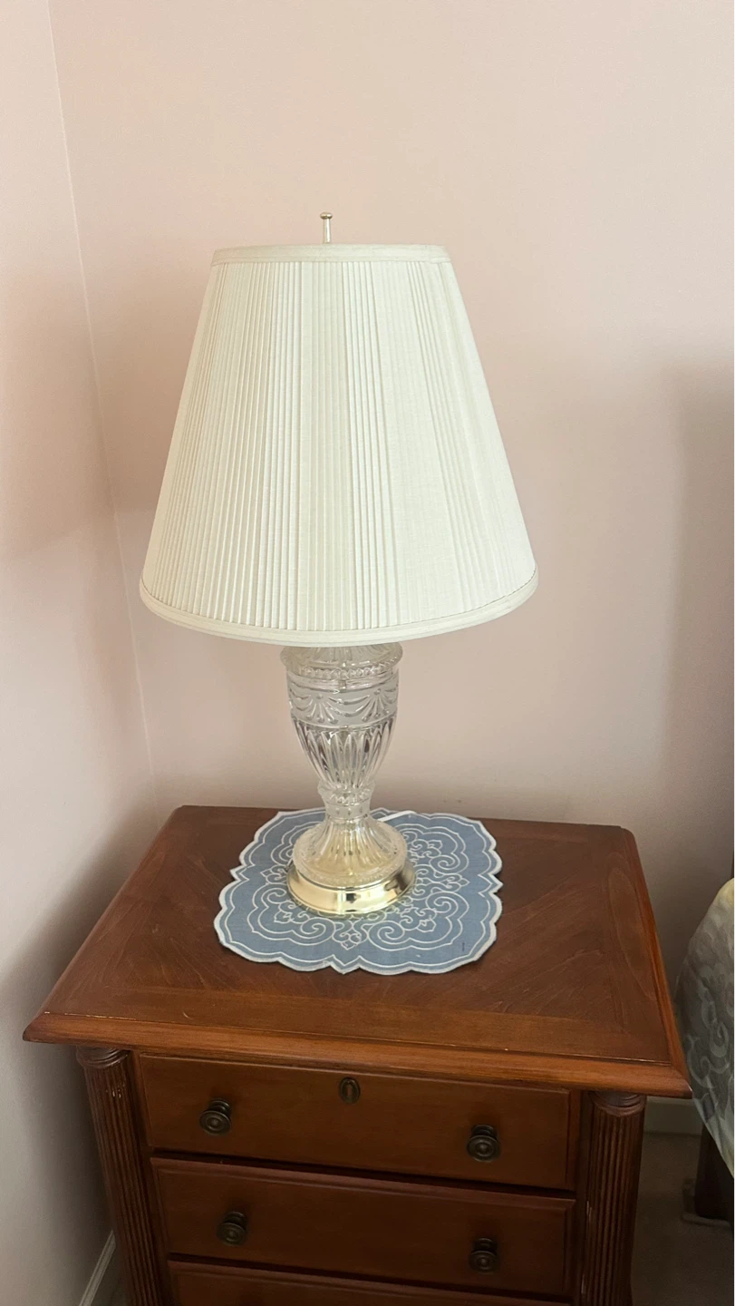 Crystal Table Lamp with White Pleated Shade - photo 2