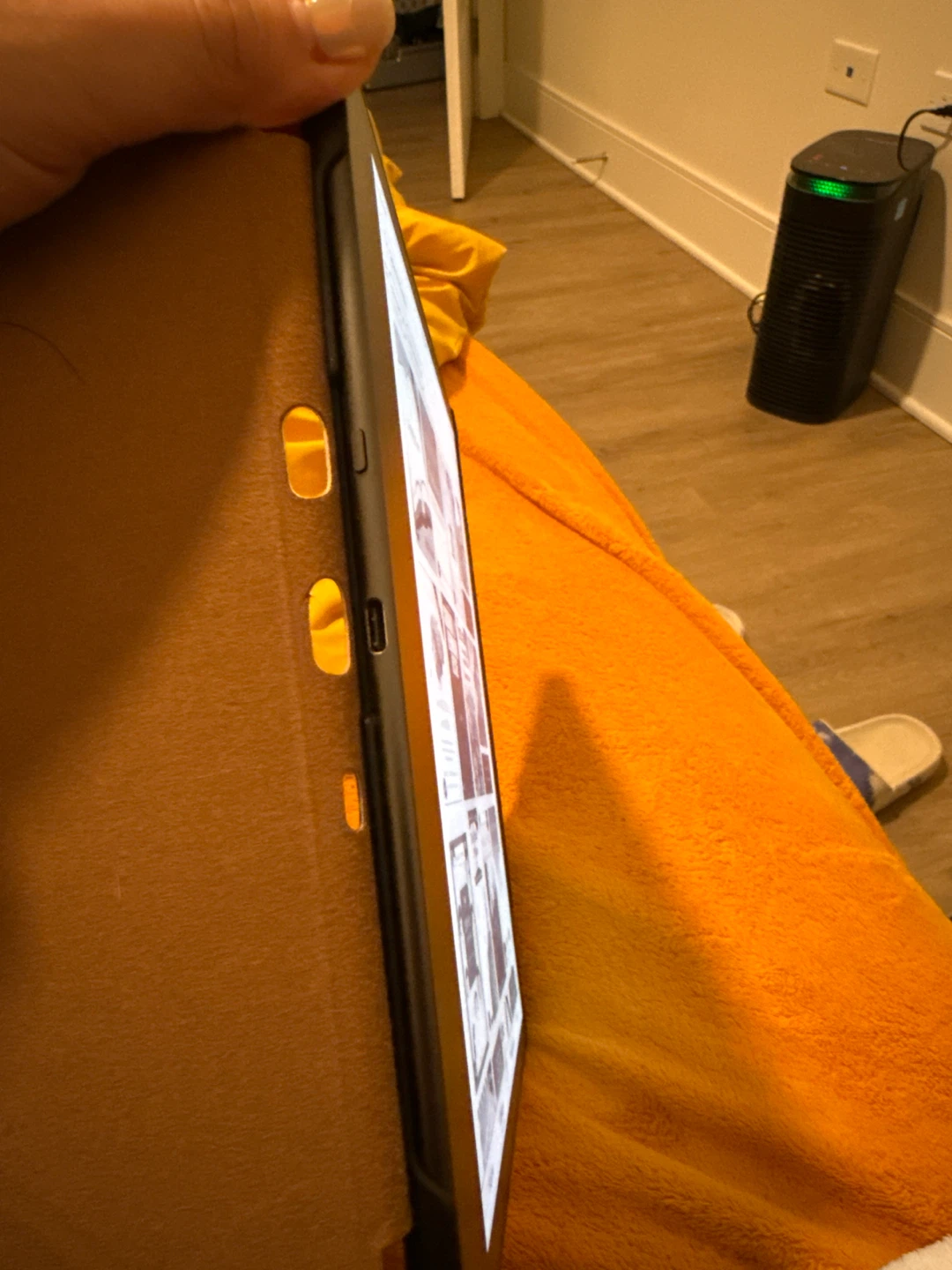 Amazon Kindle Scribe - photo 2