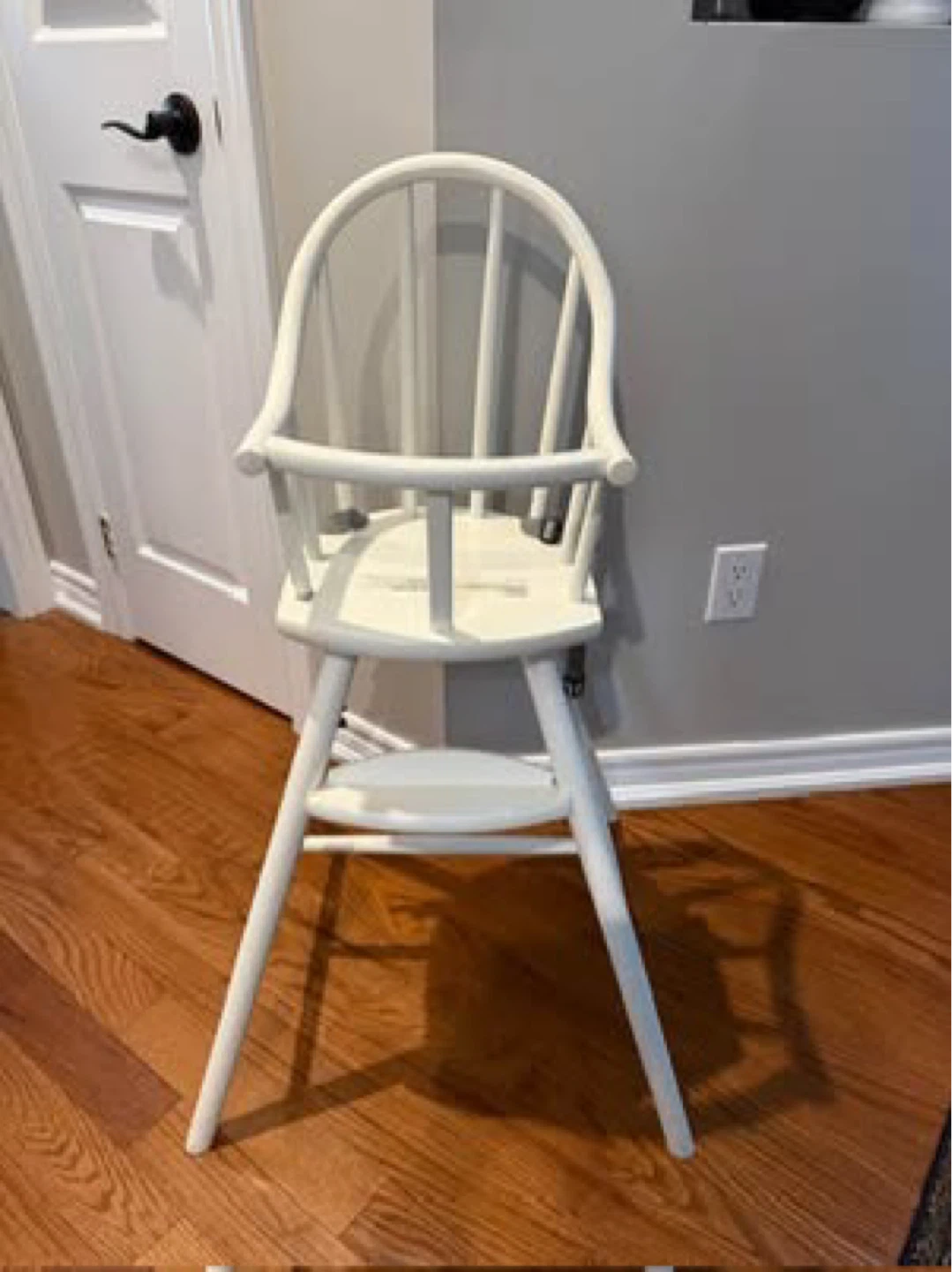 White Wooden High Chair with Safety Straps