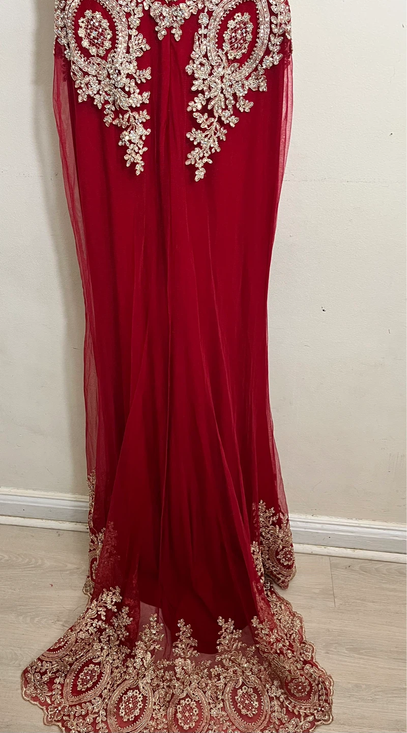 Red Beaded Embellished evening Dress - photo 2