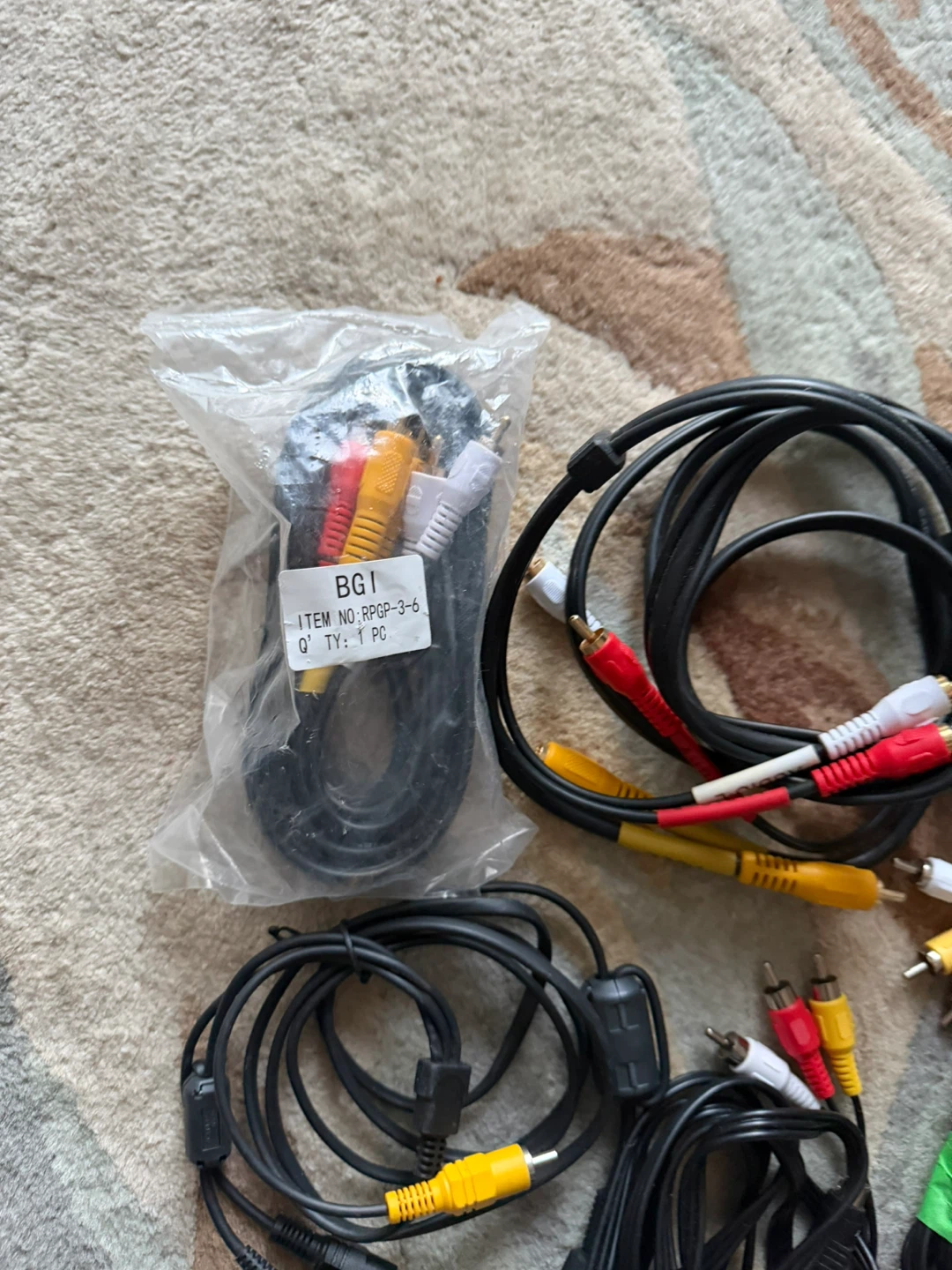 Composite RCA Audio Video Cable AV Red White Yellow - photo 2