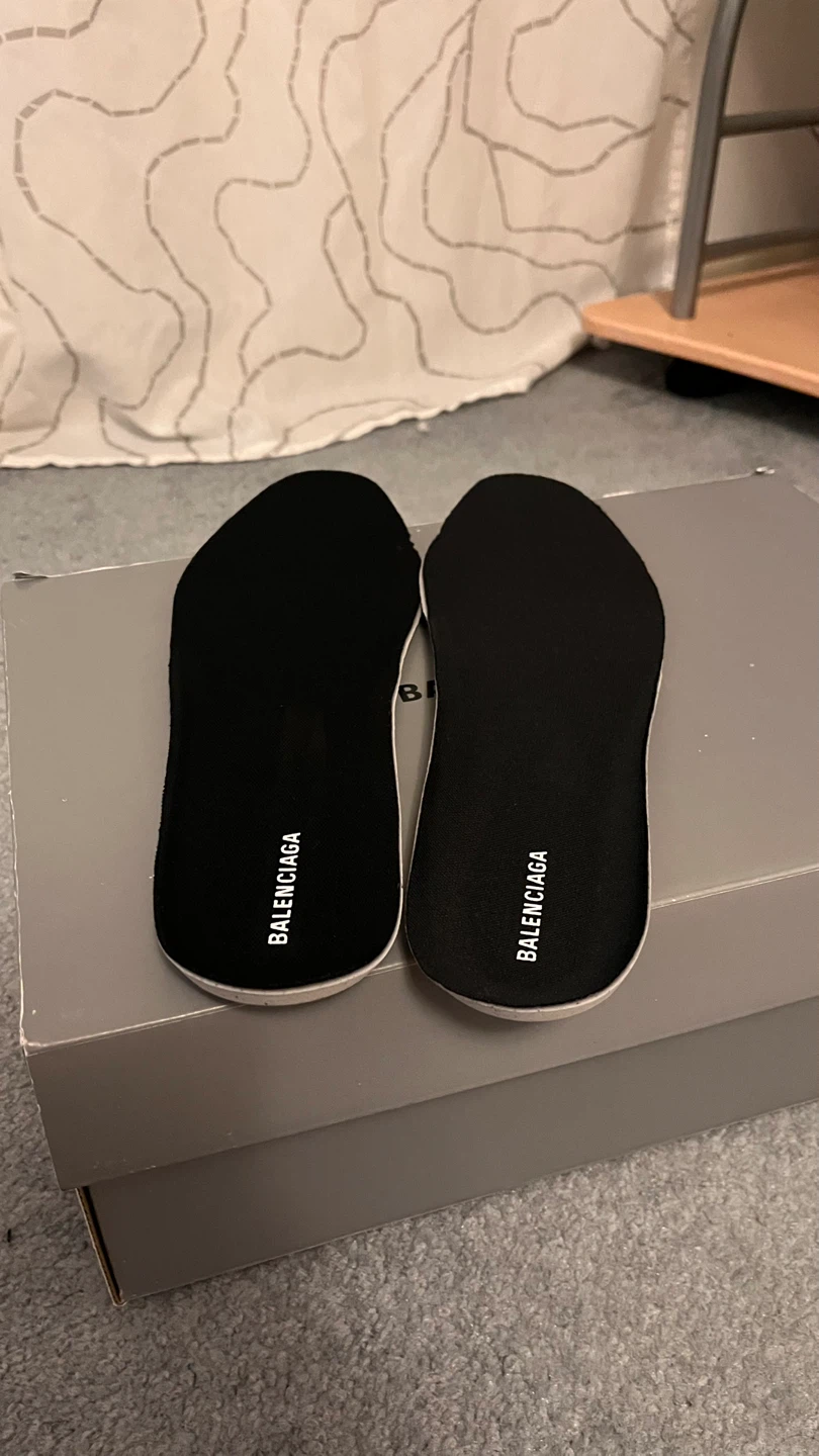 Balenciaga runners - photo 4