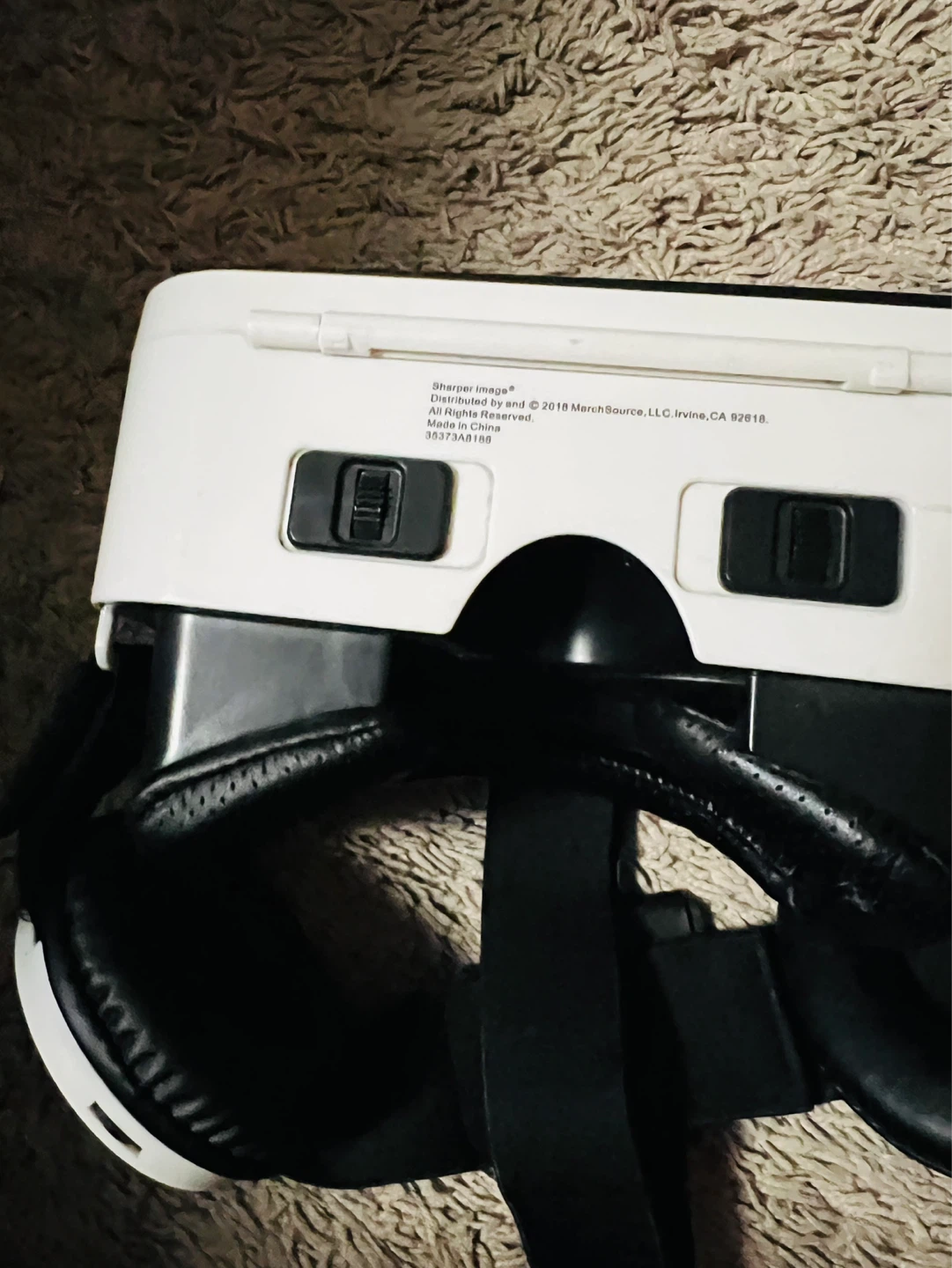 Sharper Image VR Headset with Integrated Headphones - photo 3